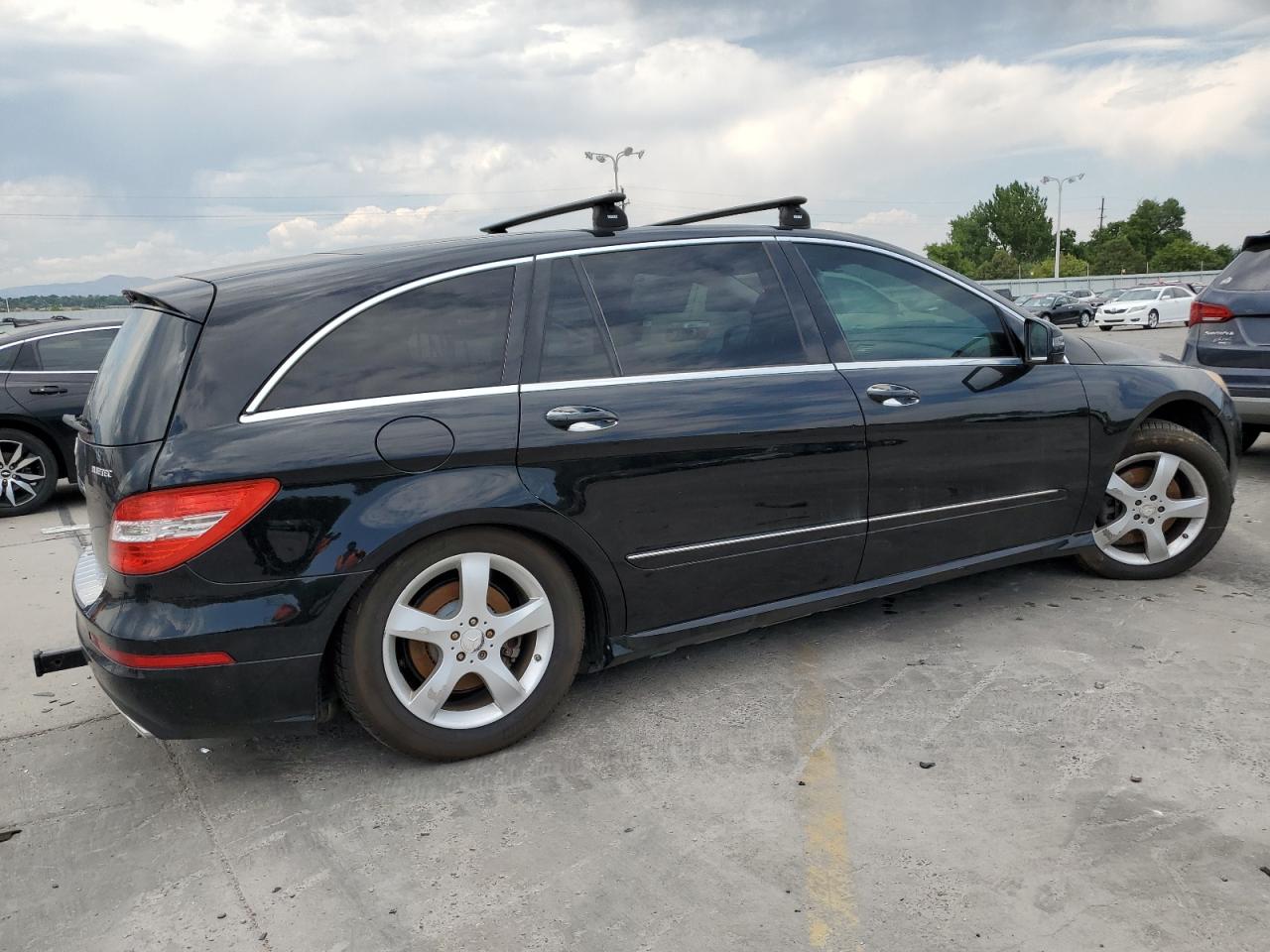 2012 Mercedes-benz R 350 Bluetec   Black vin: 4JGCB2FE1CA142809