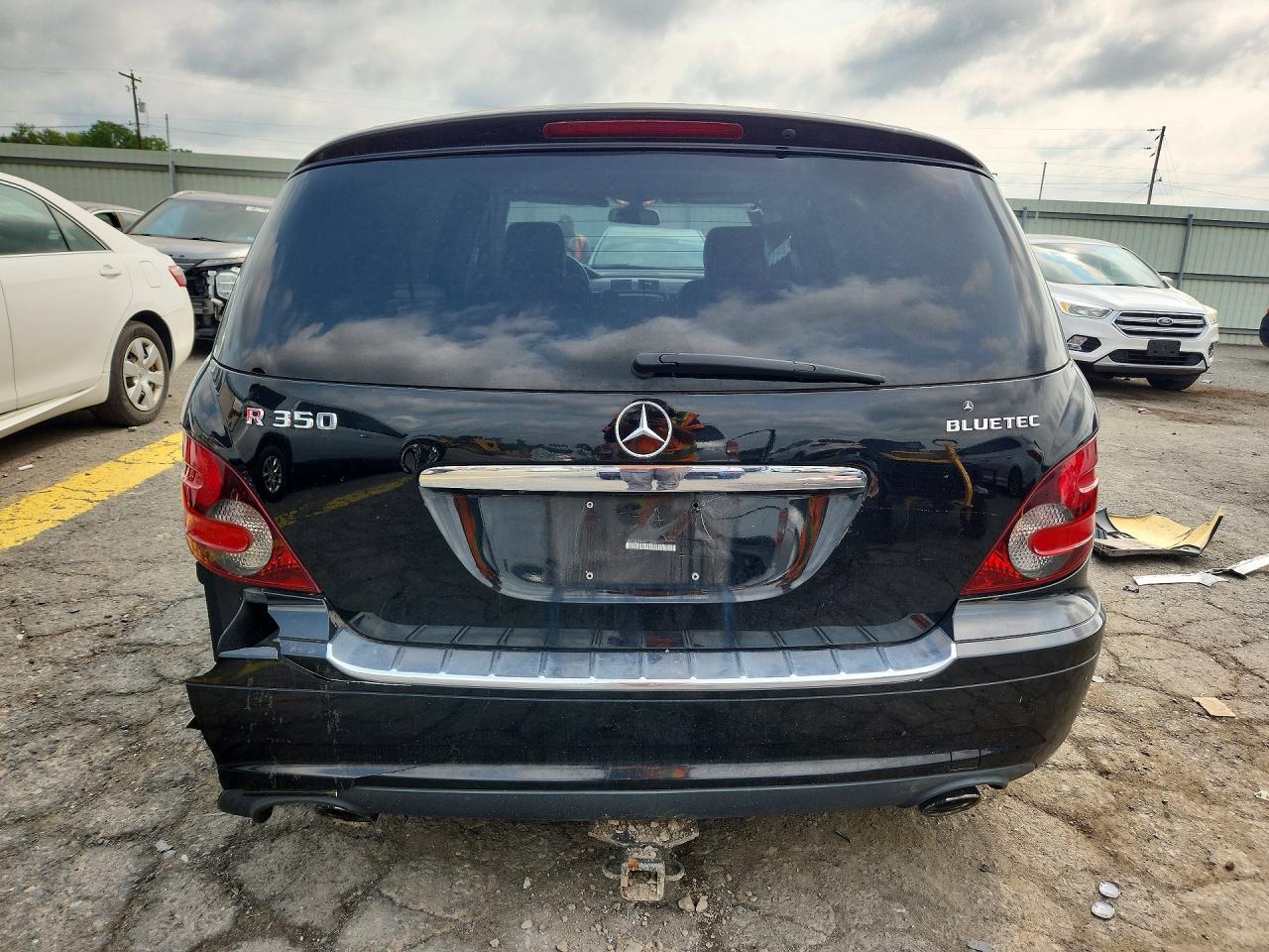 2010 Mercedes-benz R 350 Bluetec Black vin: 4JGCB2FE8AA112431