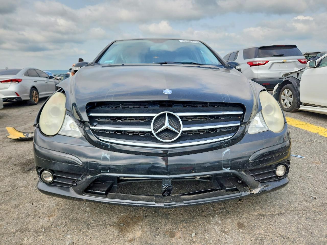 2010 Mercedes-benz R 350 Bluetec Black vin: 4JGCB2FE8AA112431