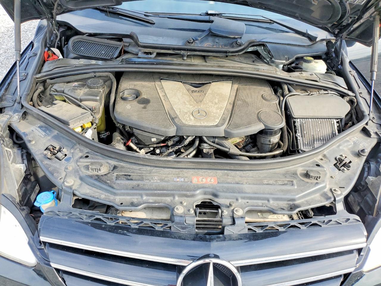 2010 Mercedes-benz R 350 Bluetec Black vin: 4JGCB2FE8AA112672