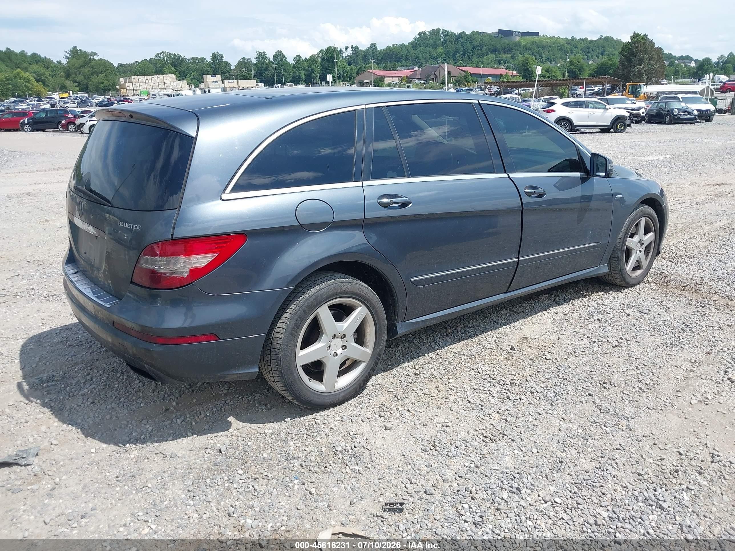 2012 Mercedes-benz R 350 Bluetec 4matic Синий vin: 4JGCB2FE8CA146419