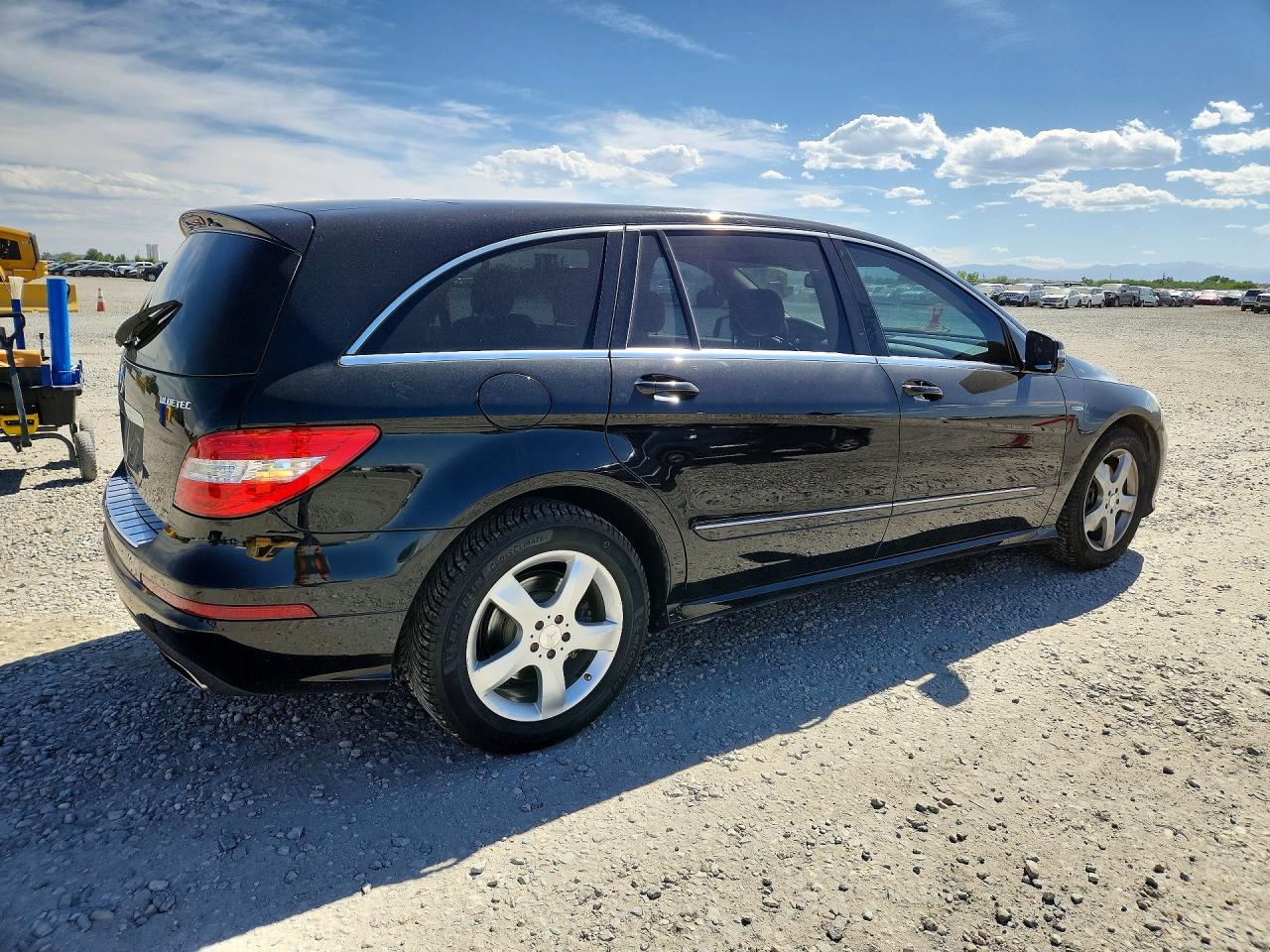 2011 Mercedes-benz R 350 Bluetec Black vin: 4JGCB2FE9BA125514