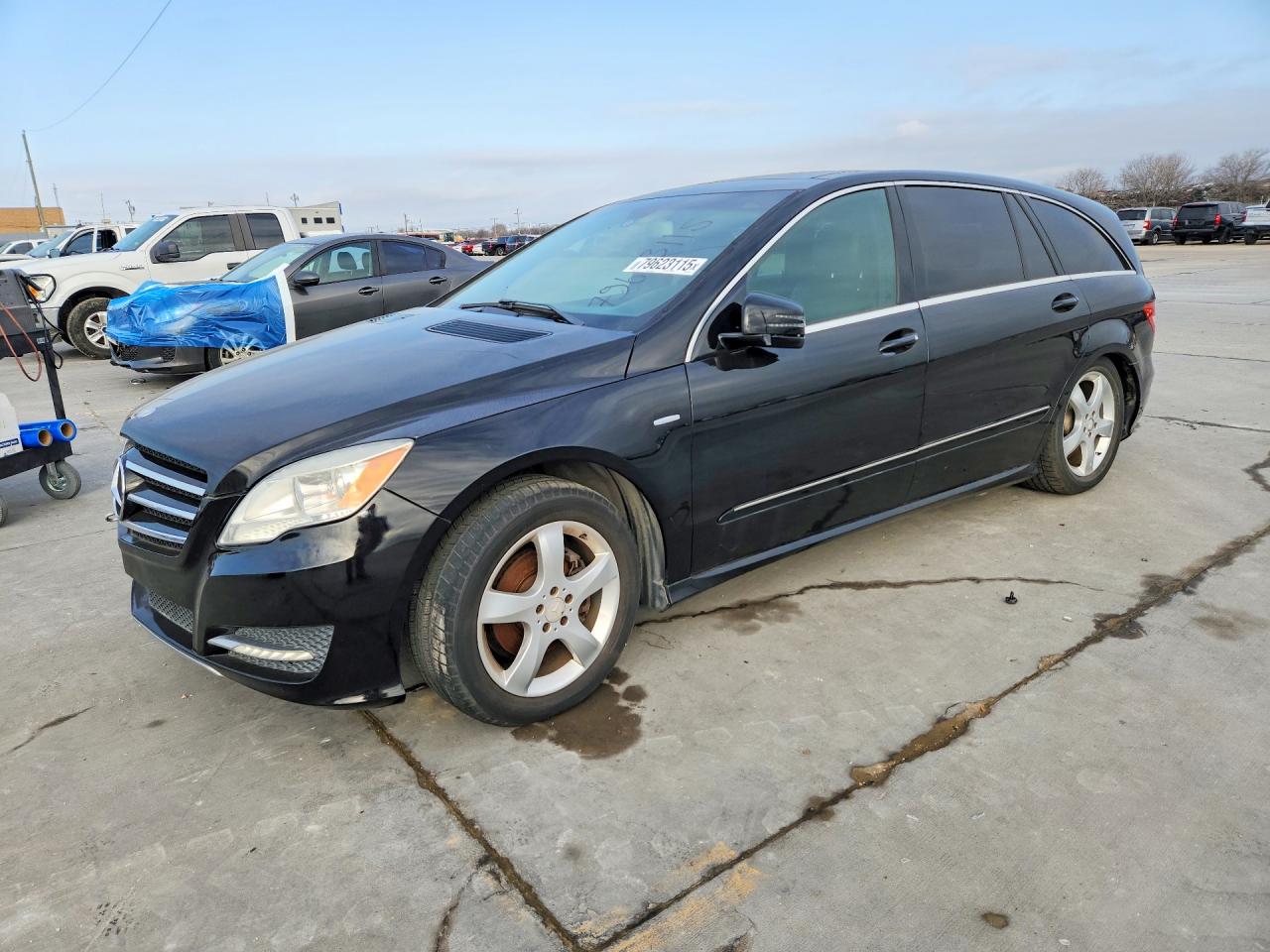 2012 Mercedes Benz R 350 Bluetec Black vin: 4JGCB2FEXCA137513