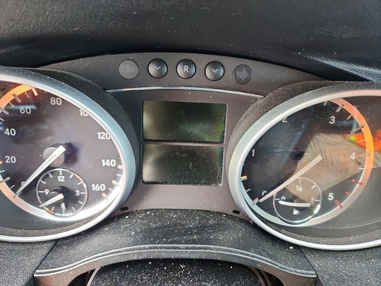 2012 Mercedes Benz R 350 Bluetec Black vin: 4JGCB2FEXCA137513