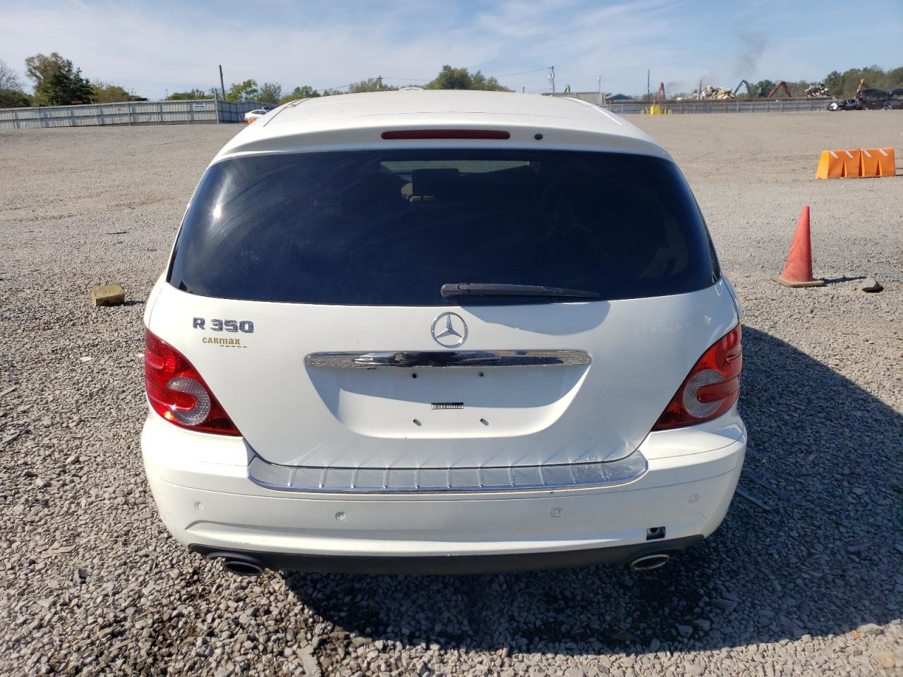 2008 Mercedes-benz R 350 White vin: 4JGCB56E08A066962