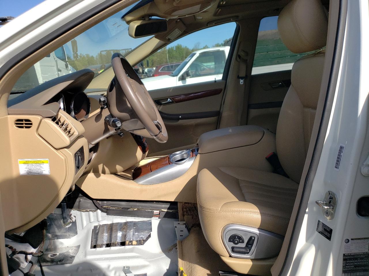 2008 Mercedes-benz R 350 White vin: 4JGCB56E08A066962