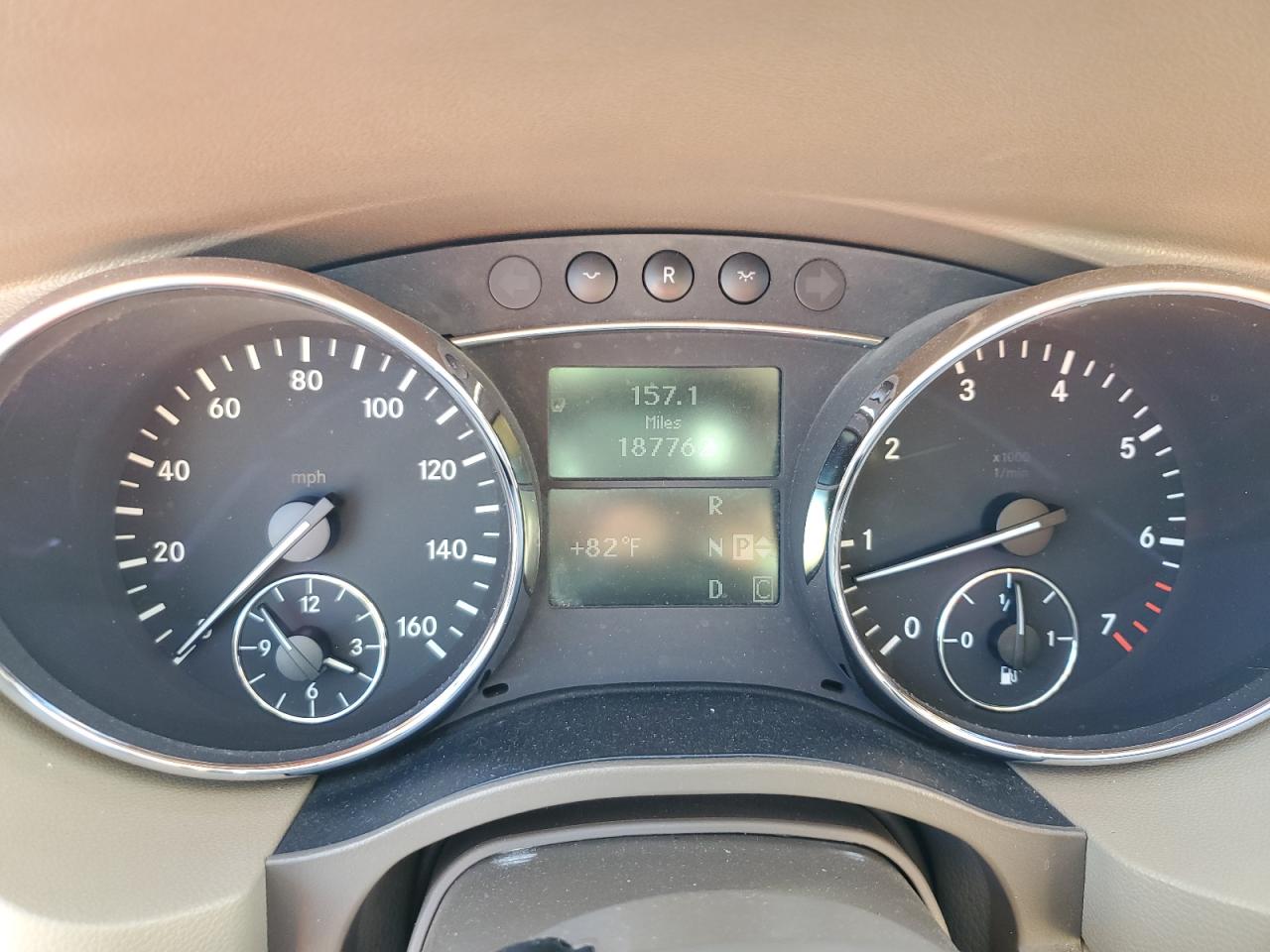 2008 Mercedes-benz R 350 White vin: 4JGCB56E38A066308