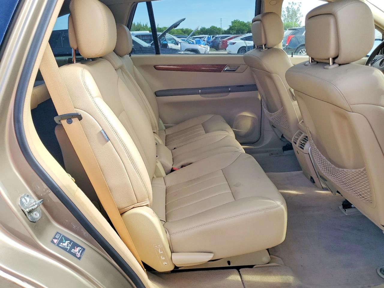 2008 Mercedes-benz R 350 Beige vin: 4JGCB56E38A074585