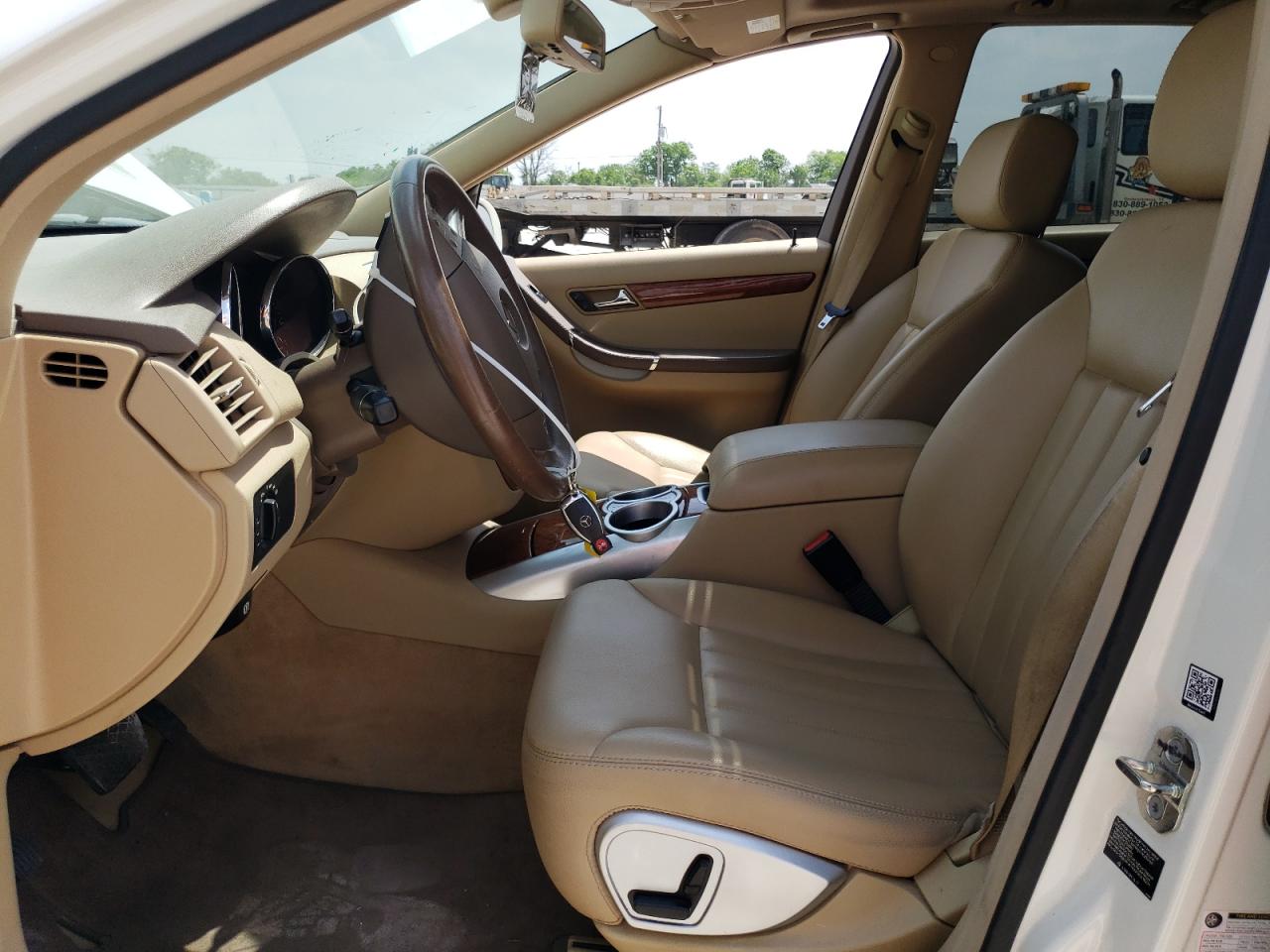 2008 Mercedes-benz R 350 White vin: 4JGCB56E48A063840