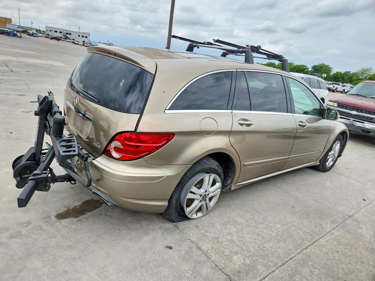 2008 Mercedes Benz R 350 Желто-коричневый vin: 4JGCB56E58A066973