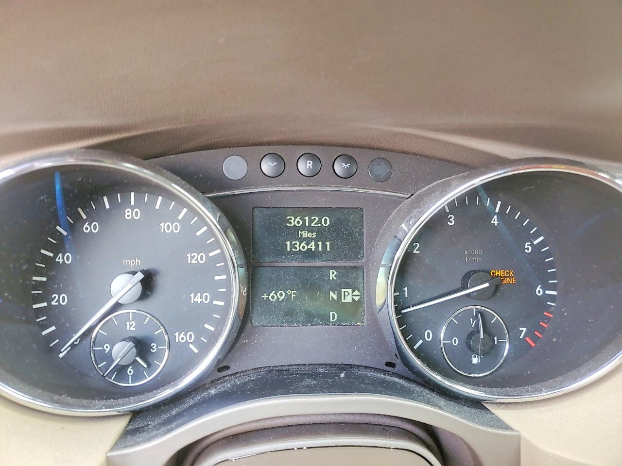 2008 Mercedes-benz R350 Белый vin: 4JGCB56E68A084348