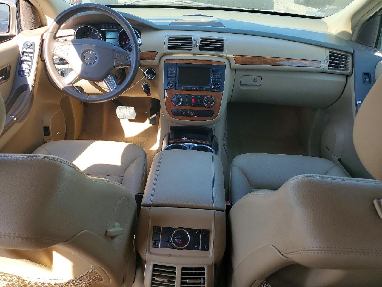 2008 Mercedes-benz R 350 Золотой vin: 4JGCB56E88A064117