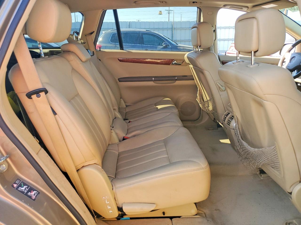 2008 Mercedes-benz R 350 Золотой vin: 4JGCB56E88A064117