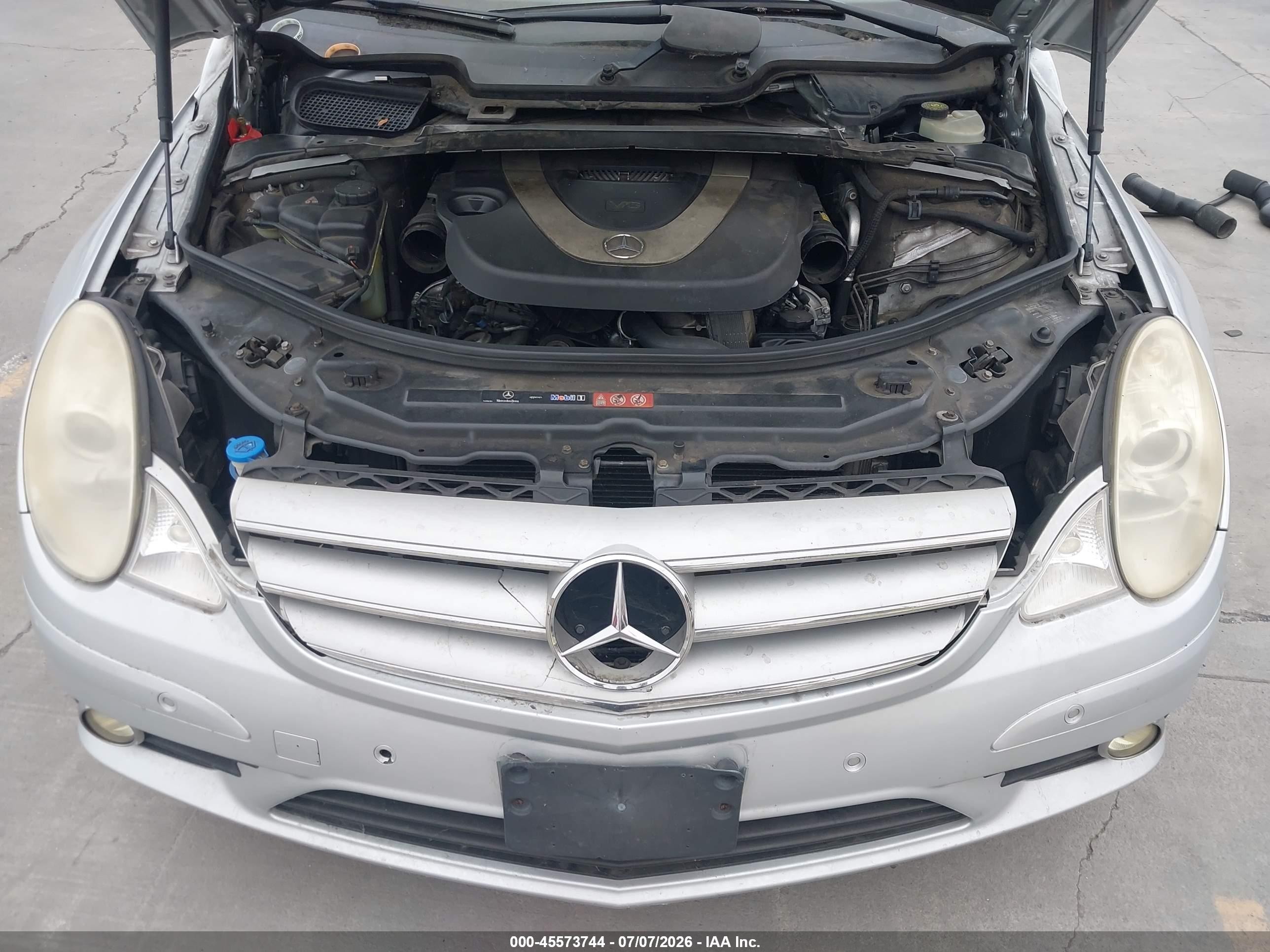 2008 Mercedes-benz R-class 3.5l Burgundy vin: 4JGCB56E88A068099