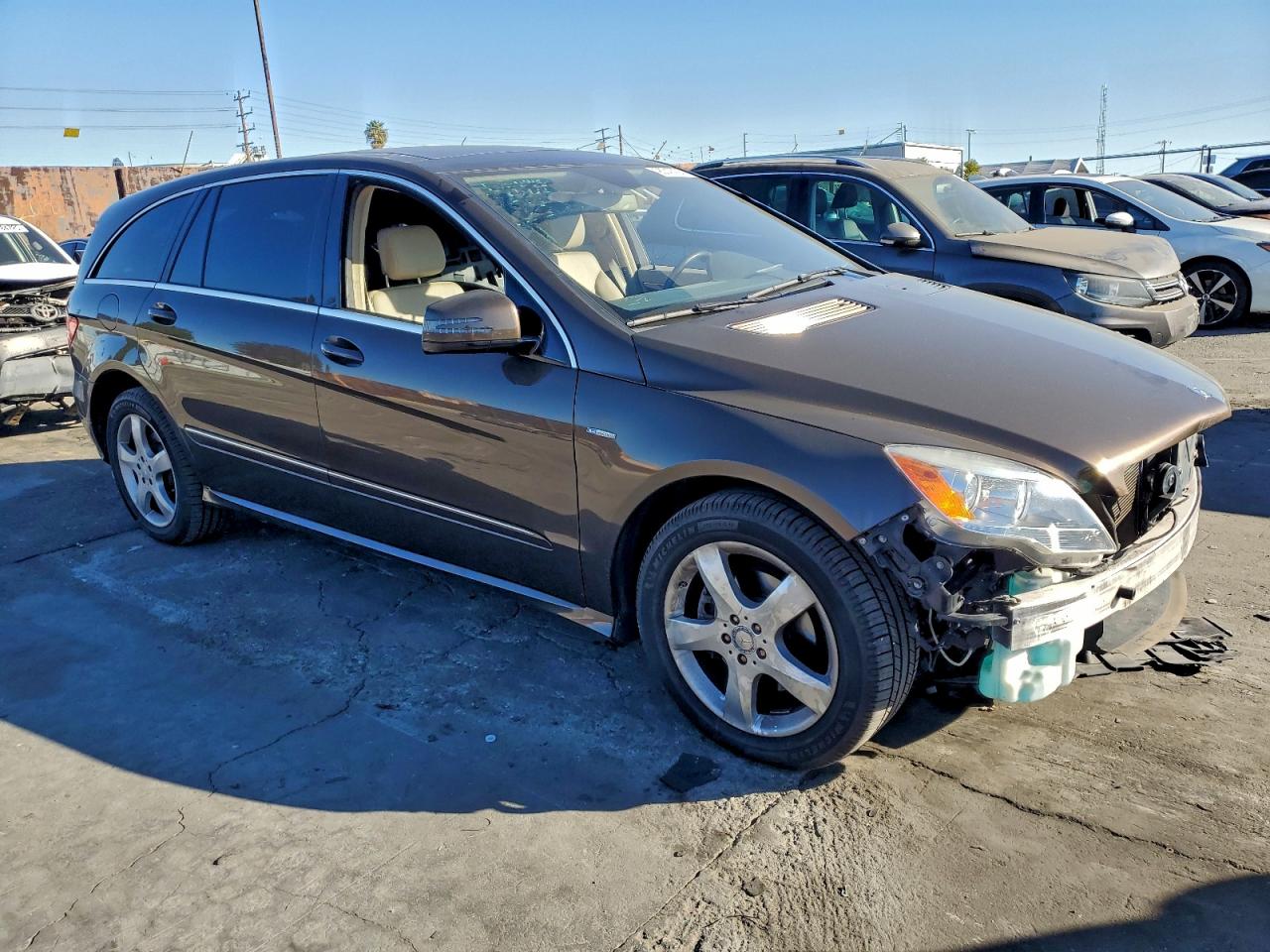 2012 Mercedes-benz R 350 4matic Brown vin: 4JGCB5HE0CA141701