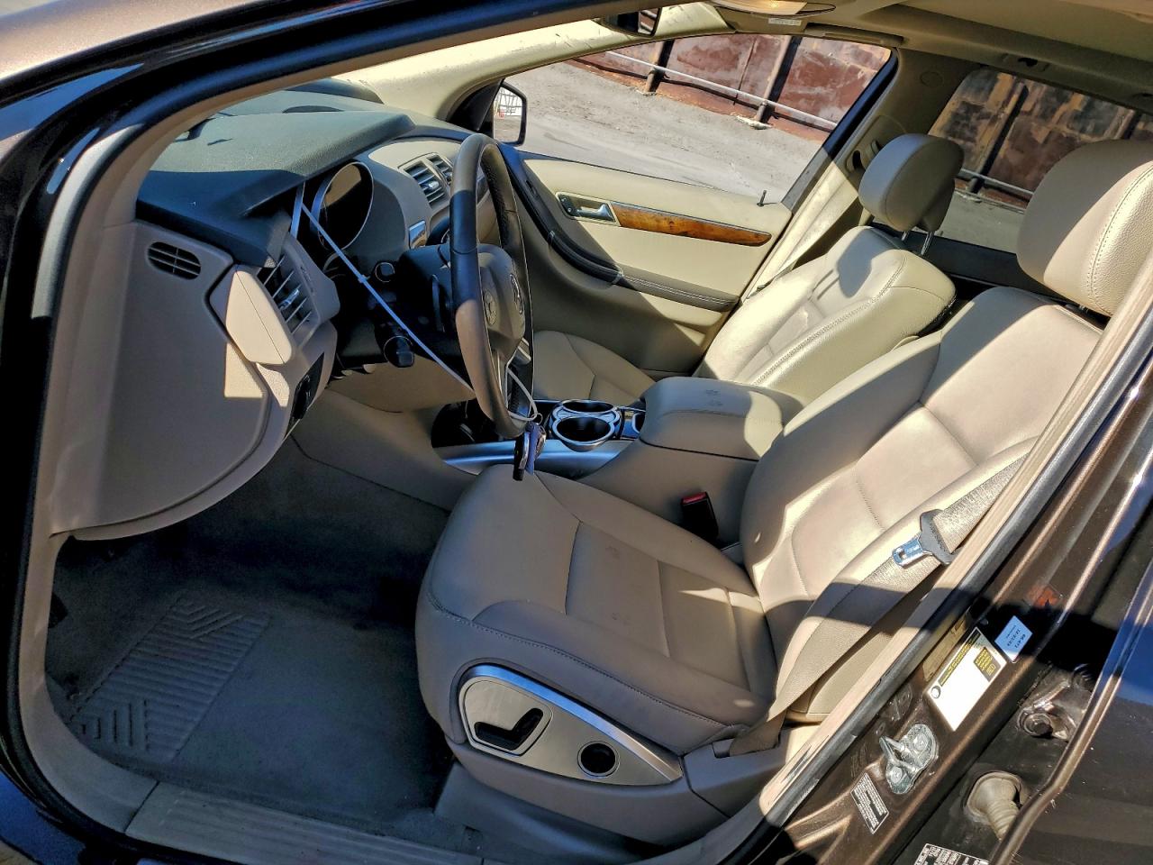 2012 Mercedes-benz R 350 4matic Brown vin: 4JGCB5HE0CA141701