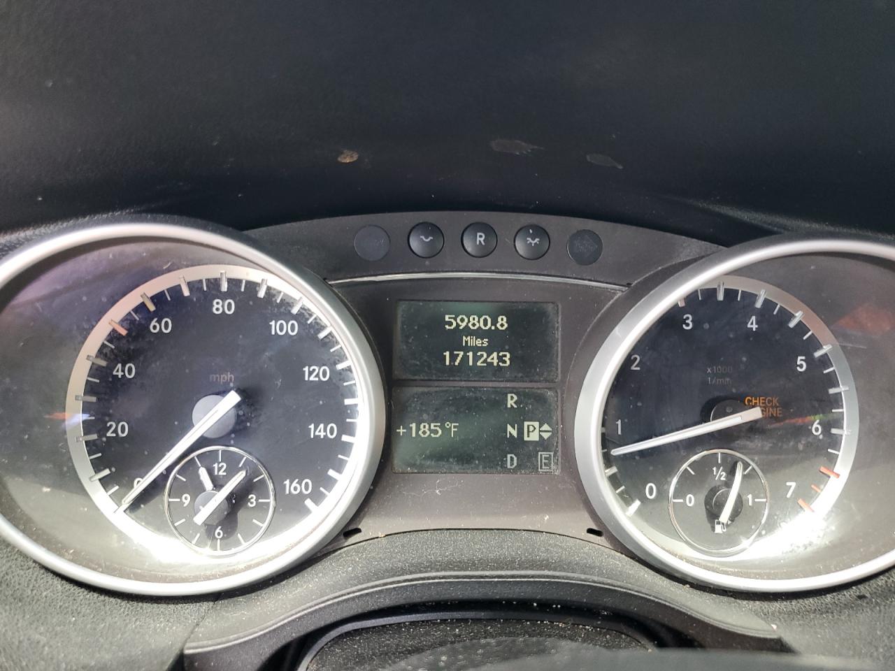 2012 Mercedes-benz R 350 4matic   Black vin: 4JGCB5HE1CA142775