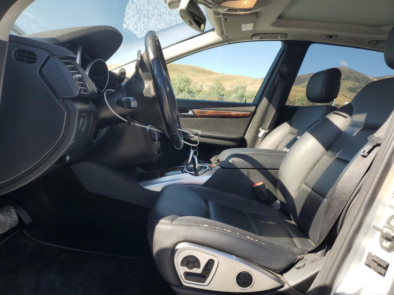 2012 Mercedes-benz R 350 4matic   Silver vin: 4JGCB5HE3CA139876