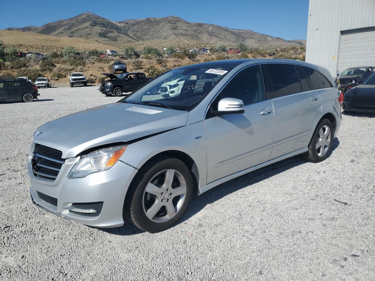 2012 Mercedes-benz R 350 4matic   Silver vin: 4JGCB5HE3CA139876