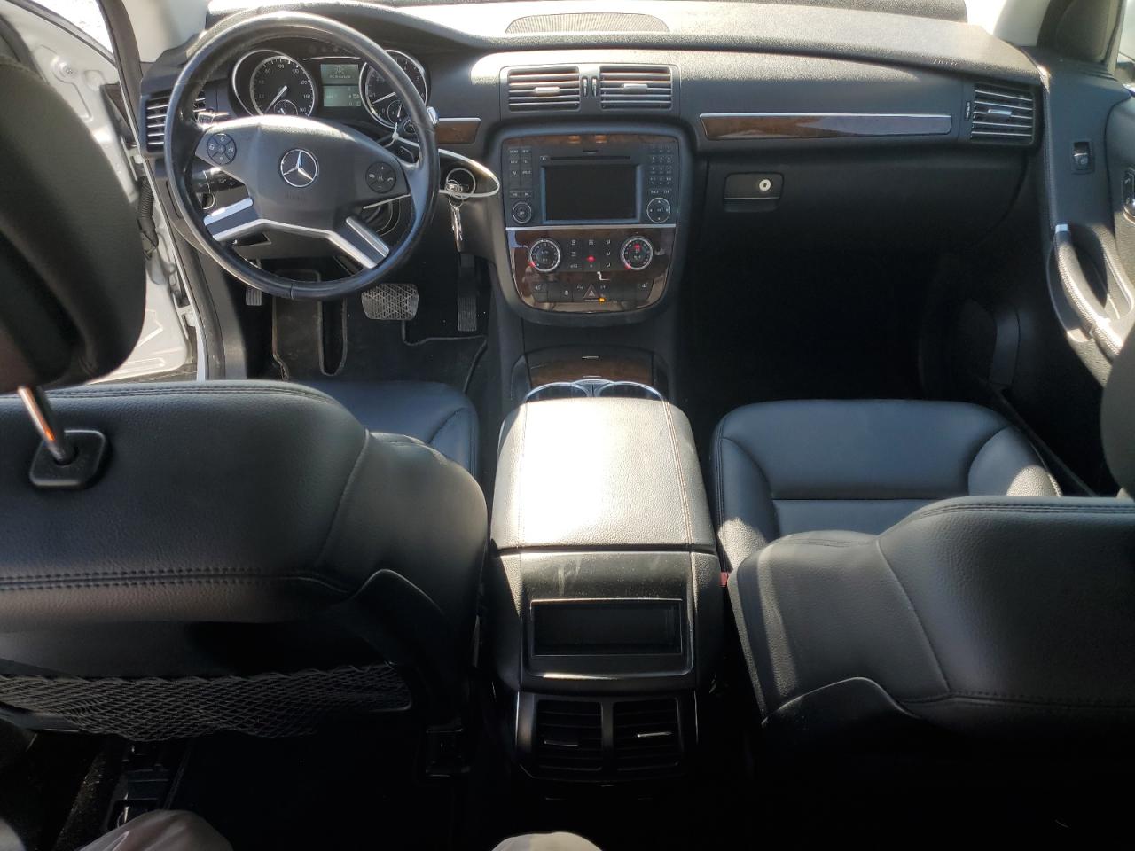 2012 Mercedes-benz R 350 4matic   Silver vin: 4JGCB5HE3CA139876