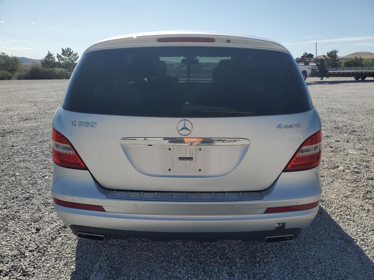 2012 Mercedes-benz R 350 4matic   Silver vin: 4JGCB5HE3CA139876