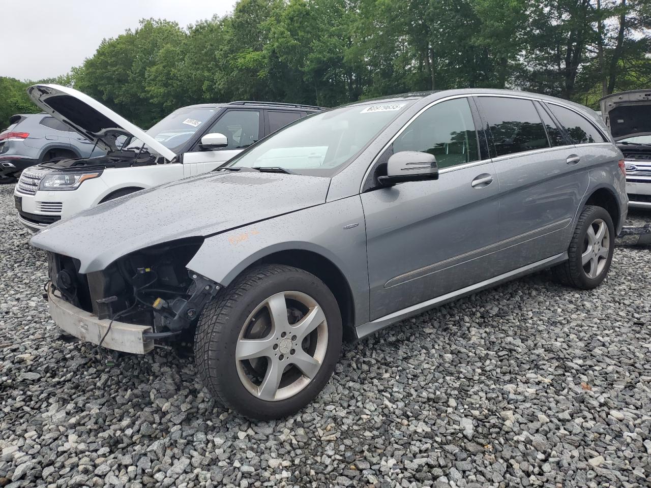 2012 Mercedes-benz R 350 4matic   Silver vin: 4JGCB5HE3CA148917