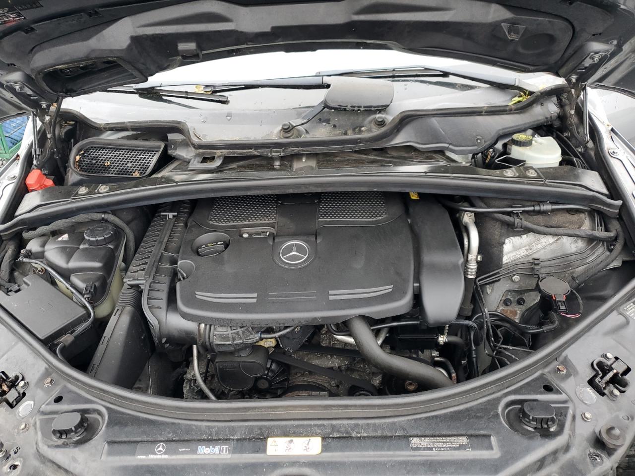 2012 Mercedes-benz R 350 4matic   Silver vin: 4JGCB5HE3CA148917