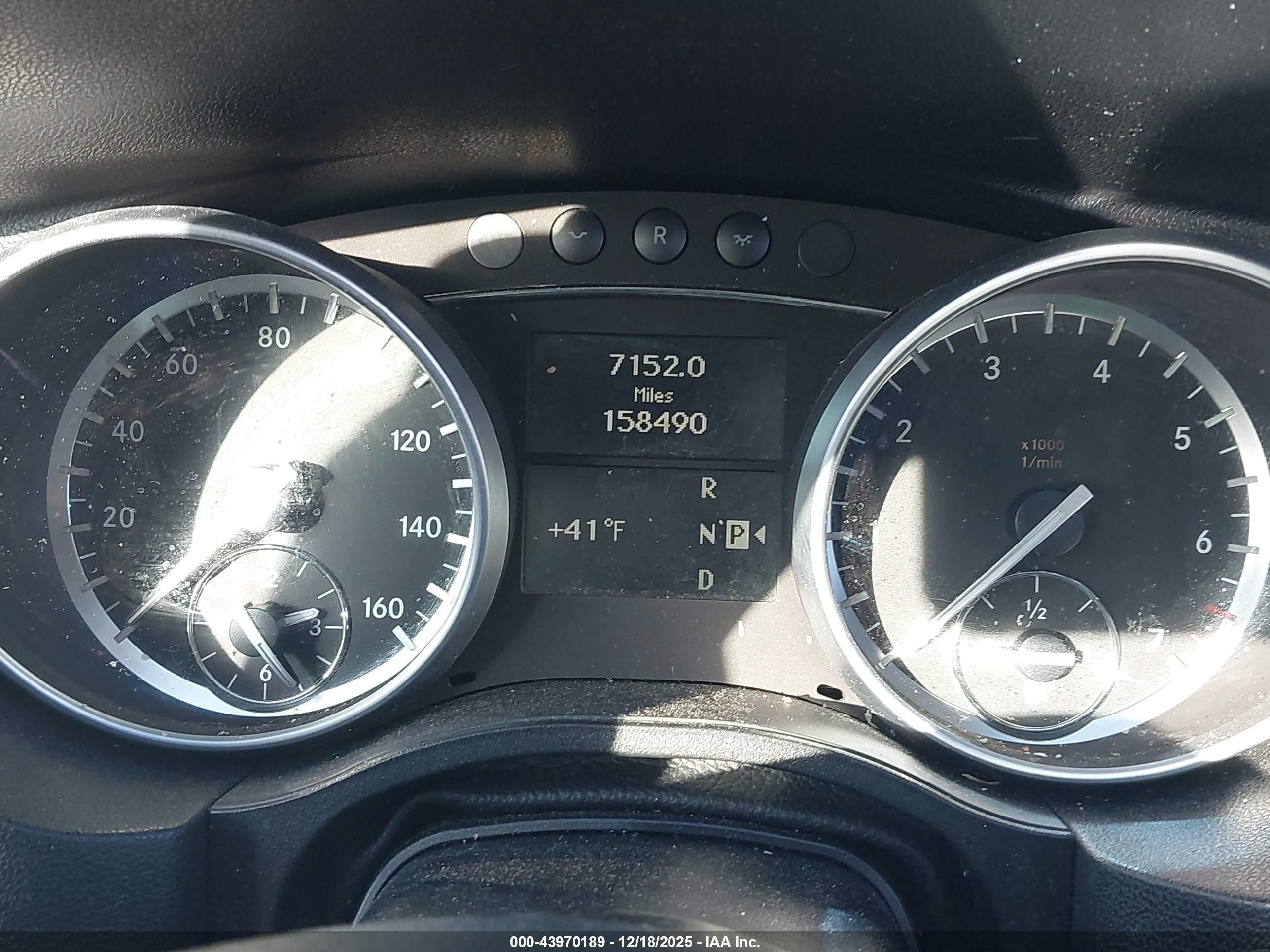 2012 Mercedes-benz R 350 4matic Белый vin: 4JGCB5HE3CA154698