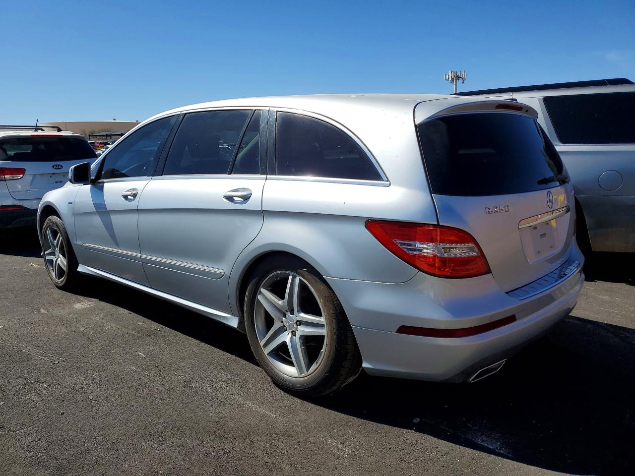 2012 Mercedes-benz R 350 4matic Silver vin: 4JGCB5HE4CA140325