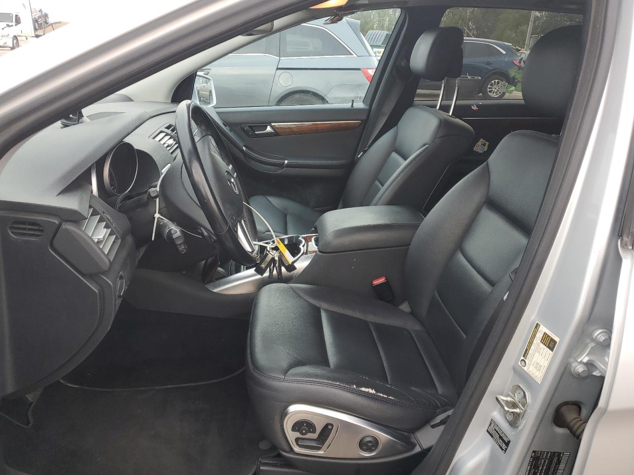 2012 Mercedes-benz R 350 4matic Silver vin: 4JGCB5HE4CA142950