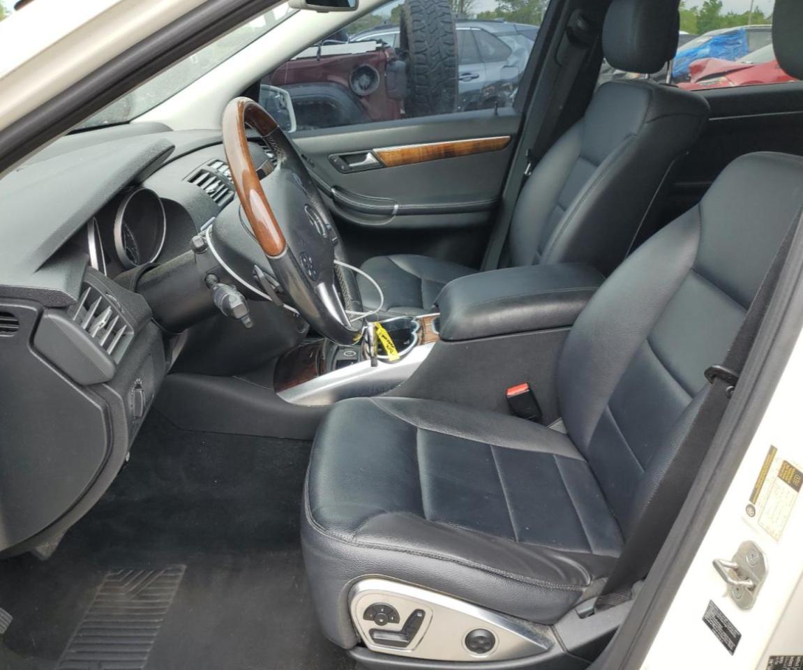 2012 Mercedes-benz R 350 4matic   White vin: 4JGCB5HE4CA142964