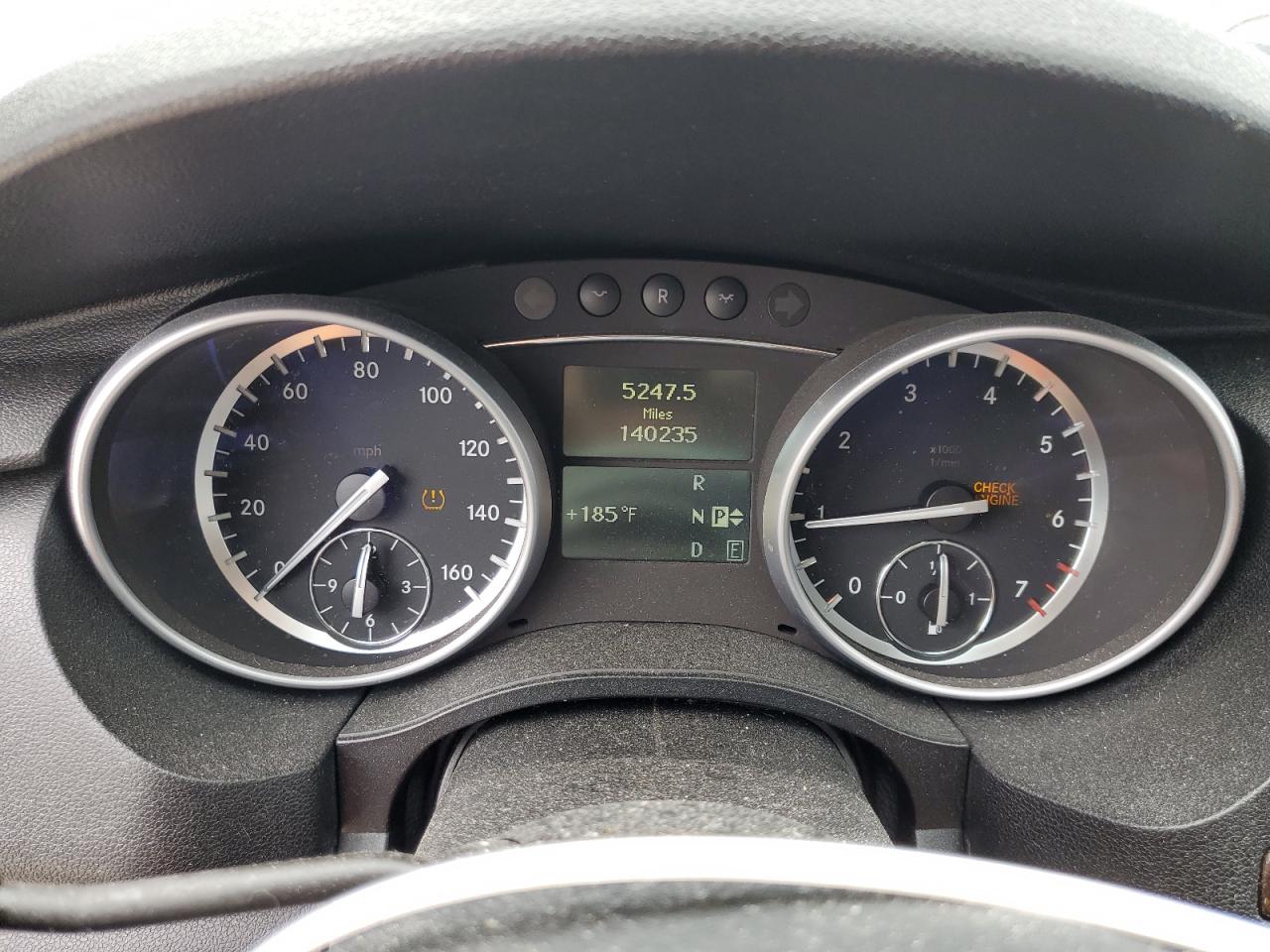 2012 Mercedes-benz R 350 4matic   White vin: 4JGCB5HE4CA142964
