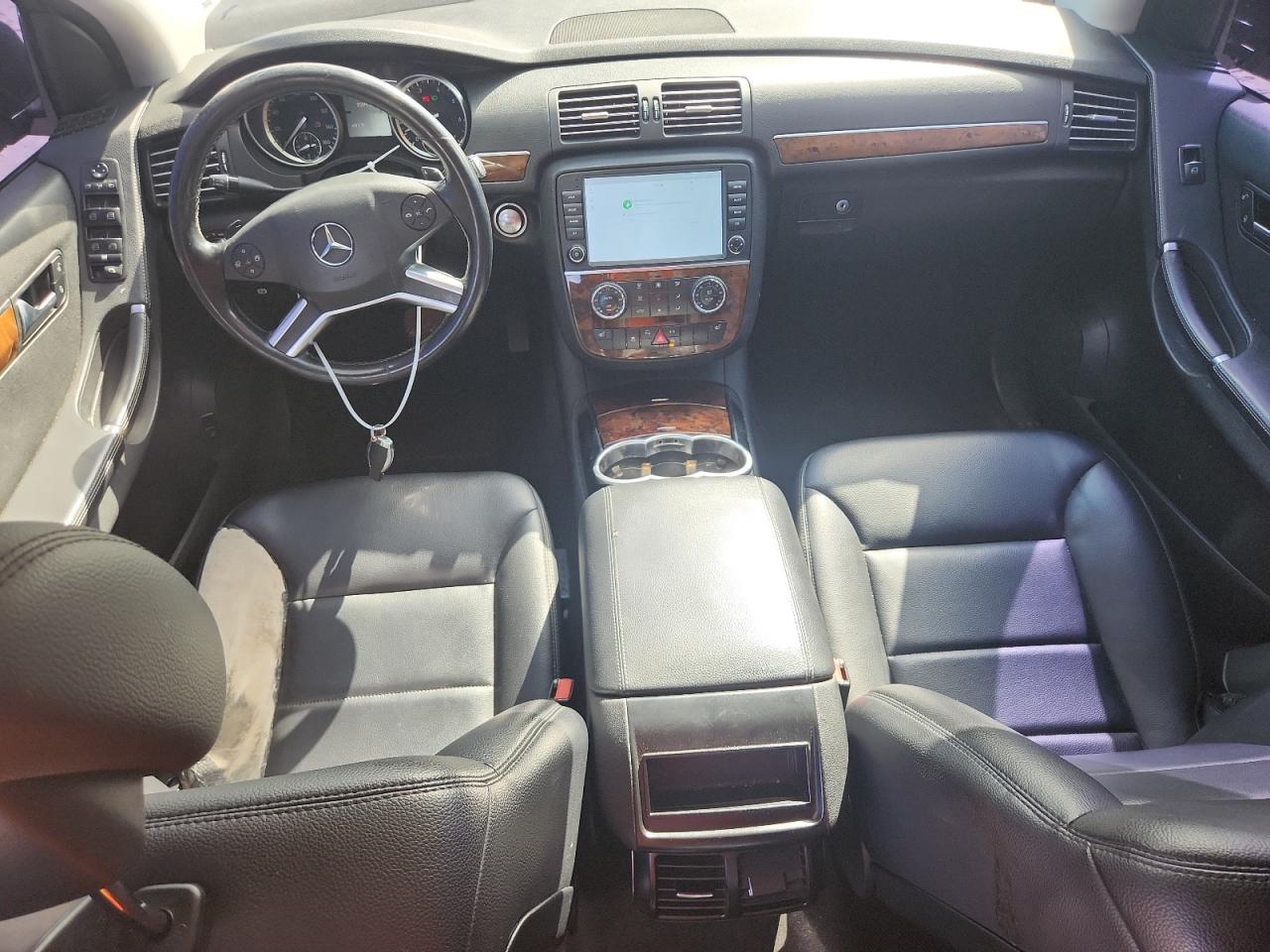 2012 Mercedes-benz R 350 4matic Black vin: 4JGCB5HE5CA143010