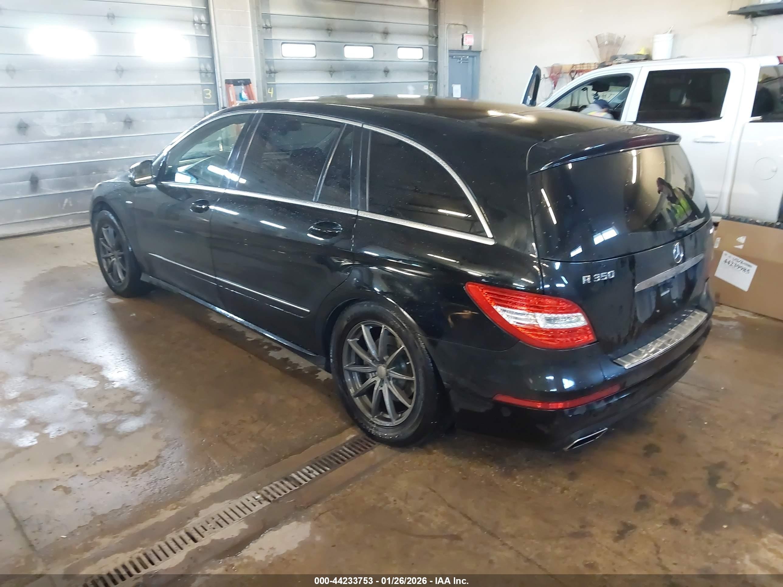 2012 Mercedes-benz R 350 4matic Black vin: 4JGCB5HE5CA146828