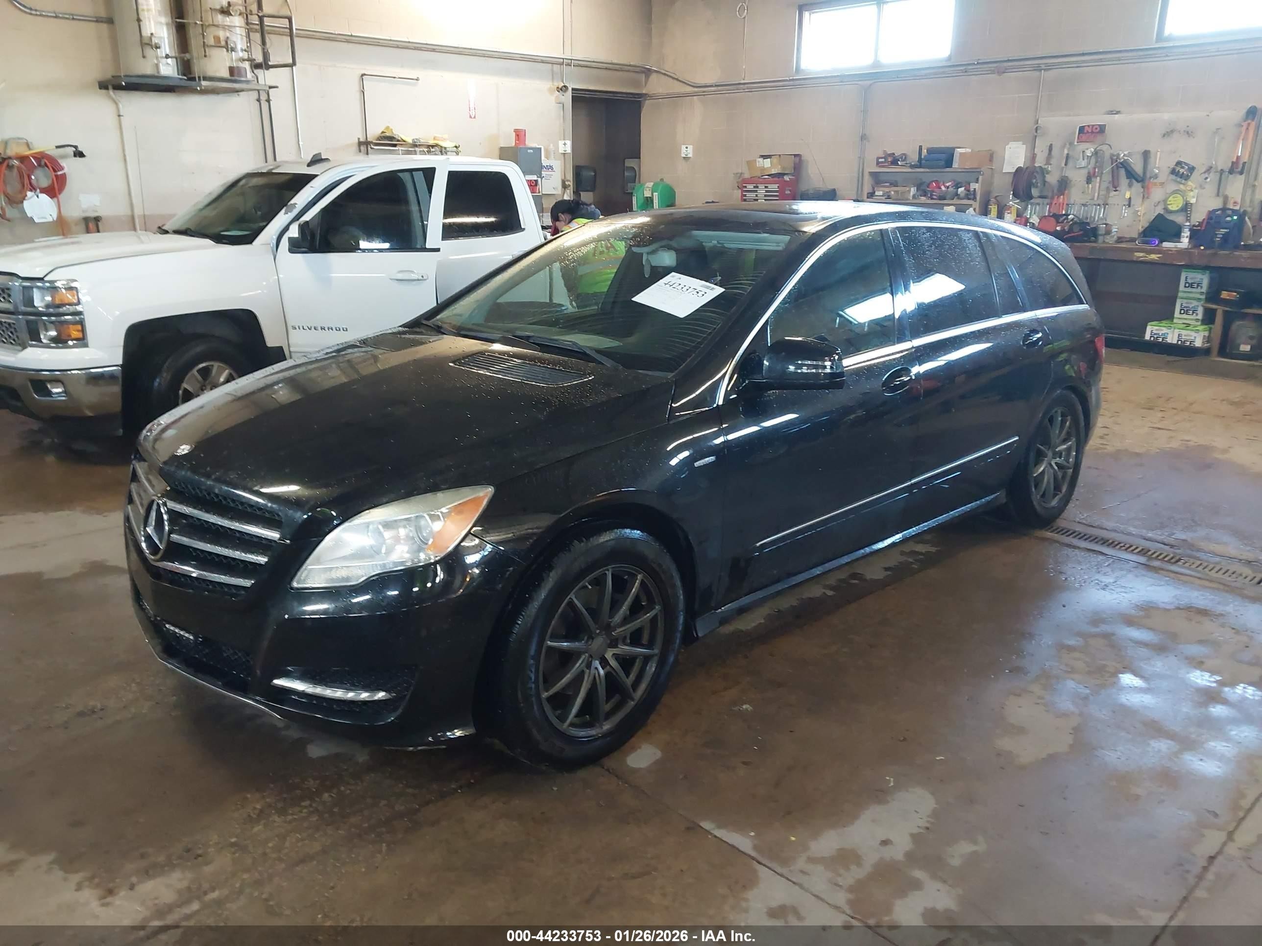 2012 Mercedes-benz R 350 4matic Black vin: 4JGCB5HE5CA146828