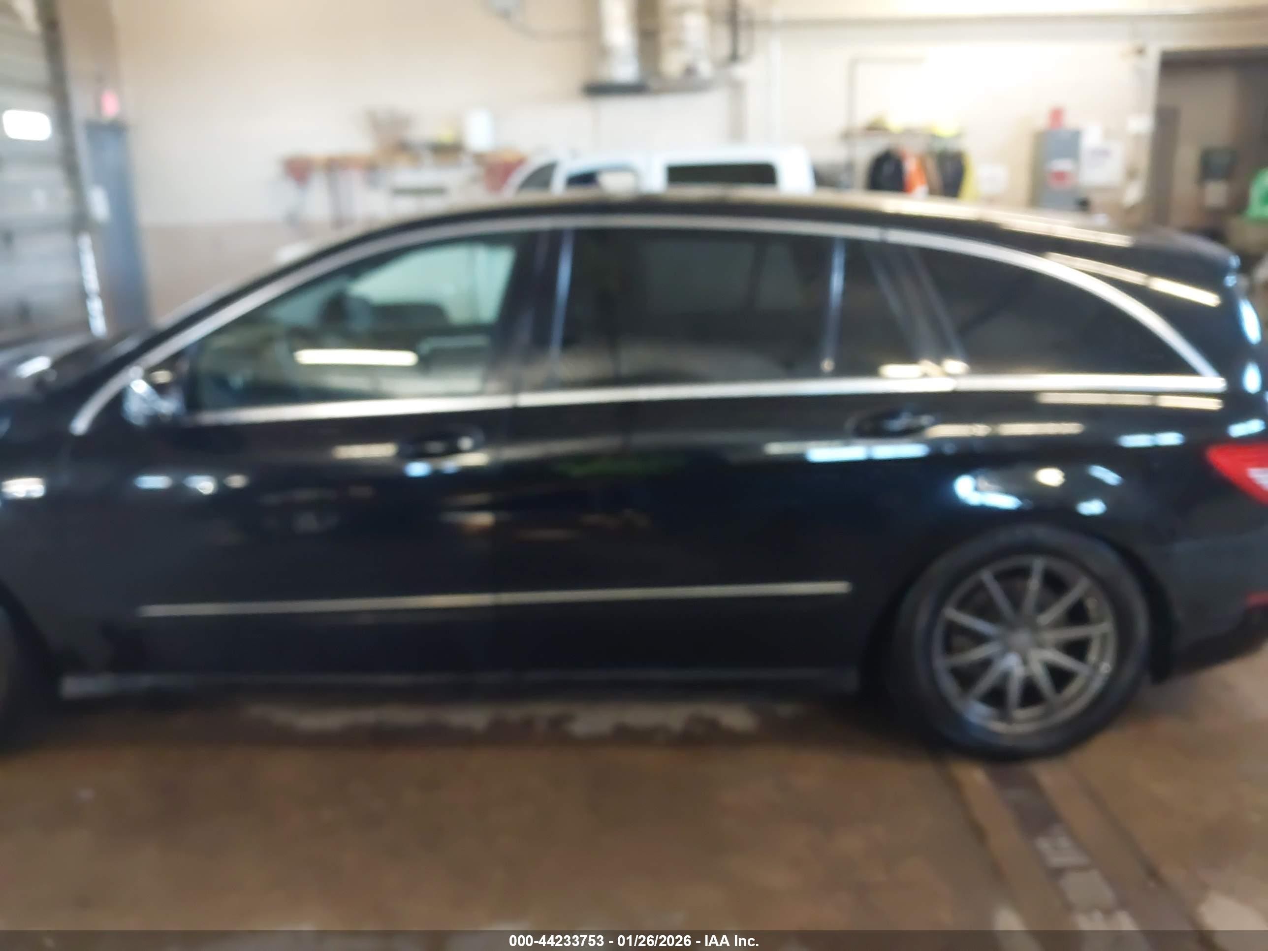 2012 Mercedes-benz R 350 4matic Black vin: 4JGCB5HE5CA146828