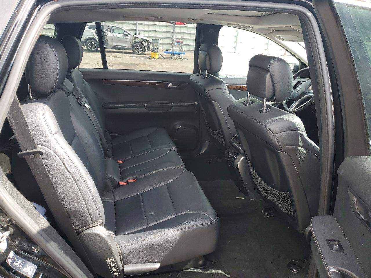 2012 Mercedes-benz R 350 4matic Black vin: 4JGCB5HE5CA148112