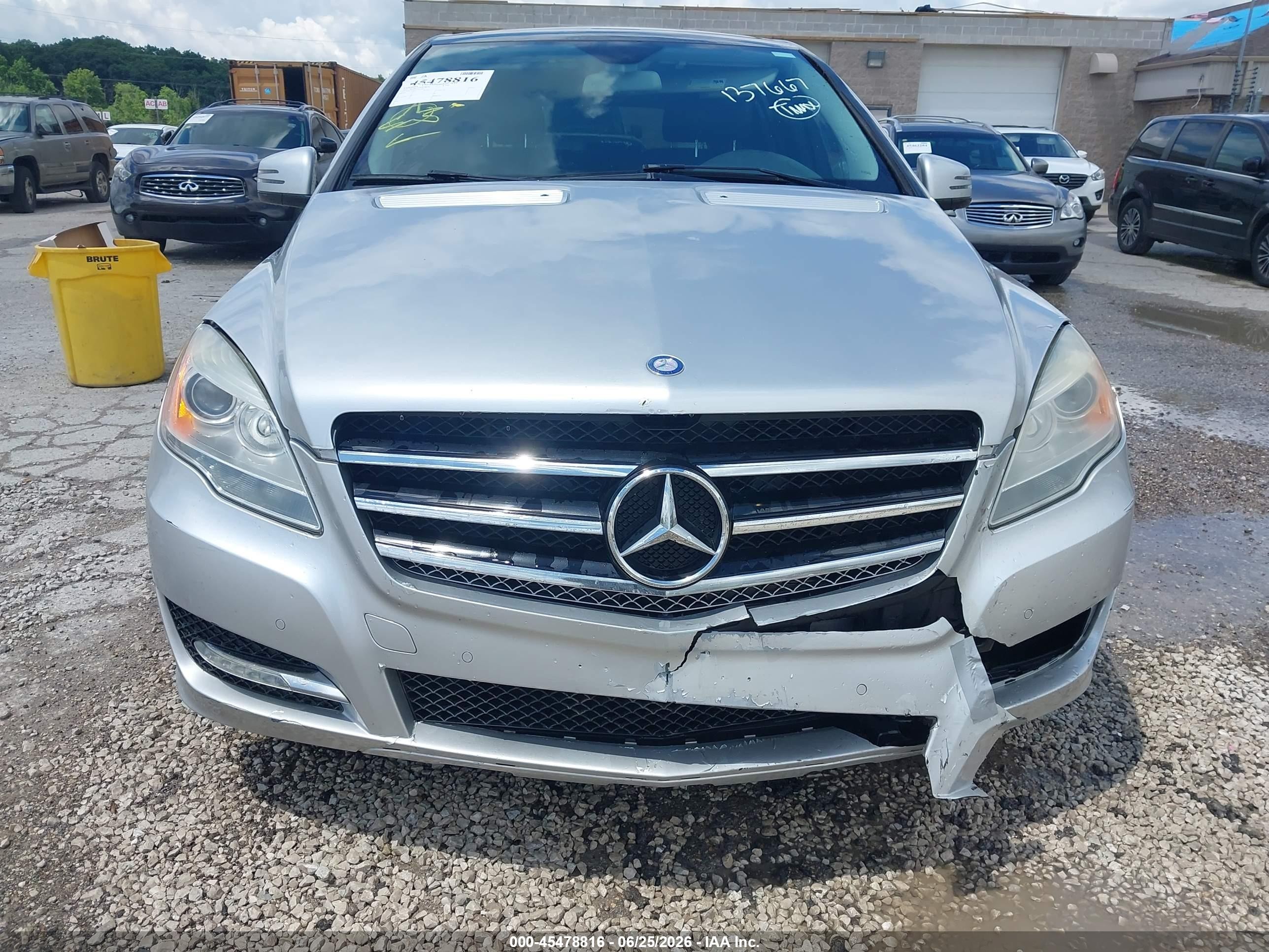2012 Mercedes-benz R 350 4matic Серебряный vin: 4JGCB5HE6CA137667