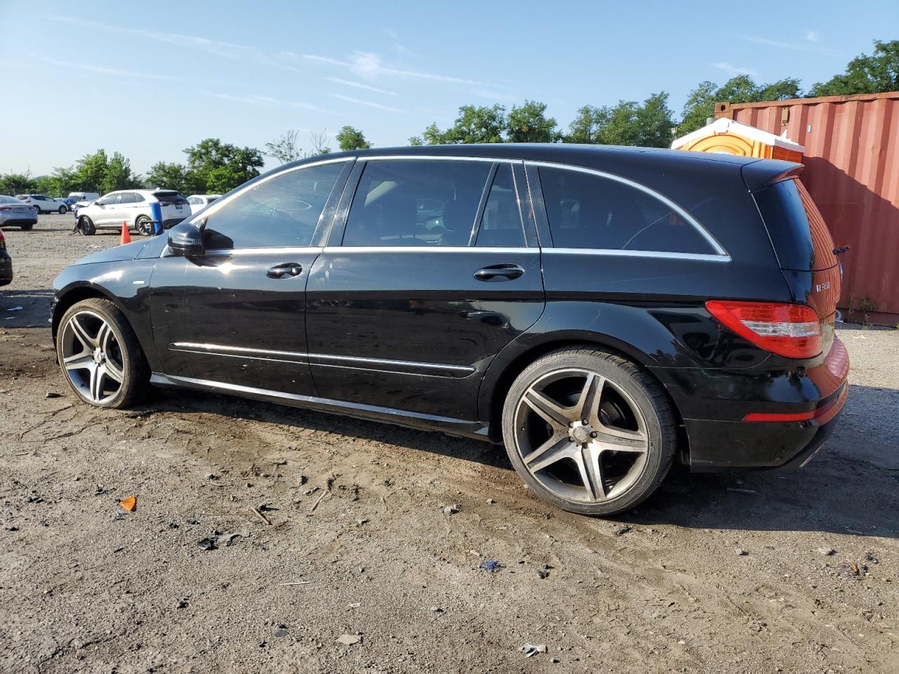 2012 Mercedes-benz R 350 4matic   Черный vin: 4JGCB5HE6CA146157