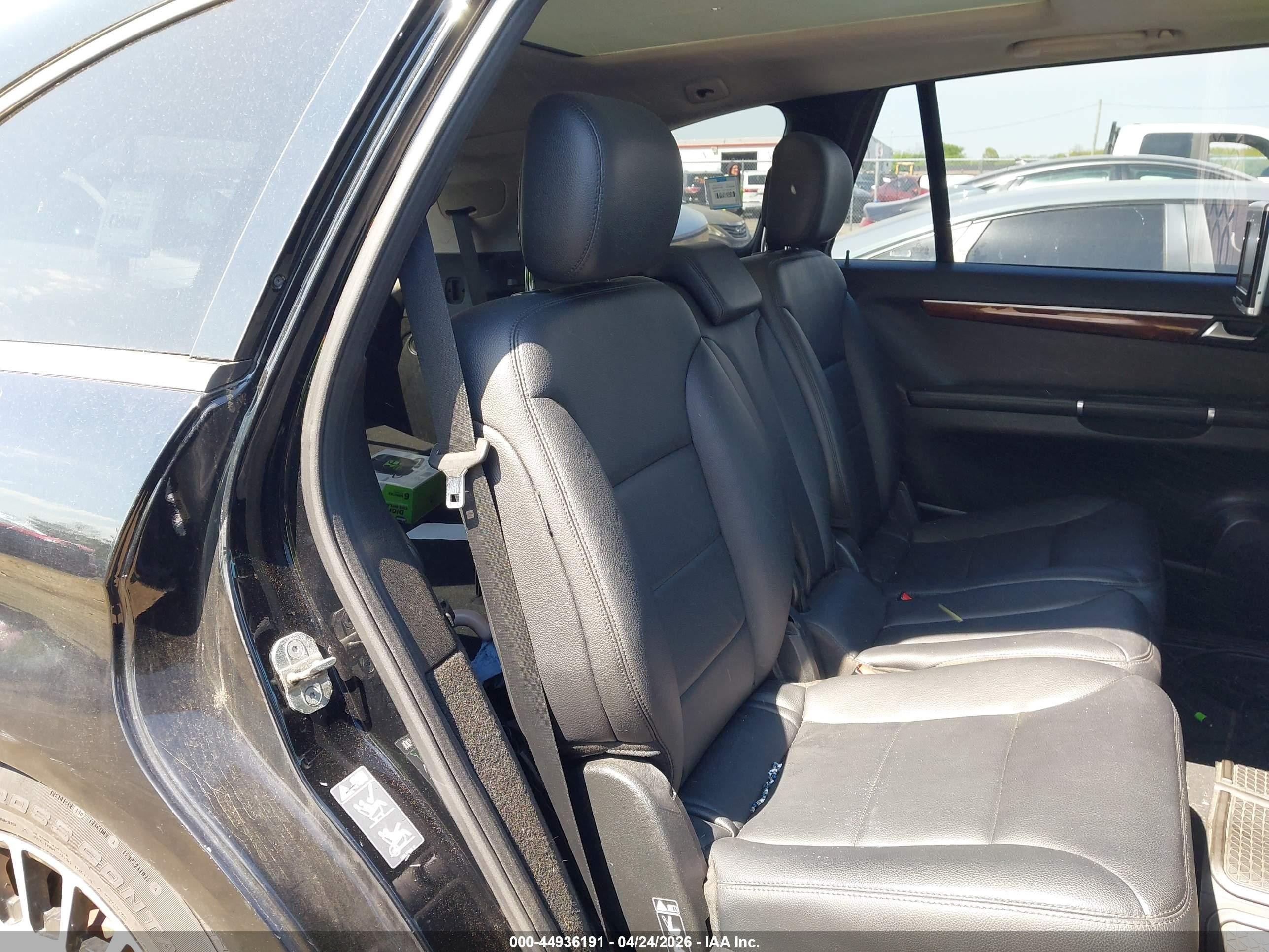 2012 Mercedes-benz R 350 4matic Black vin: 4JGCB5HE7CA138102
