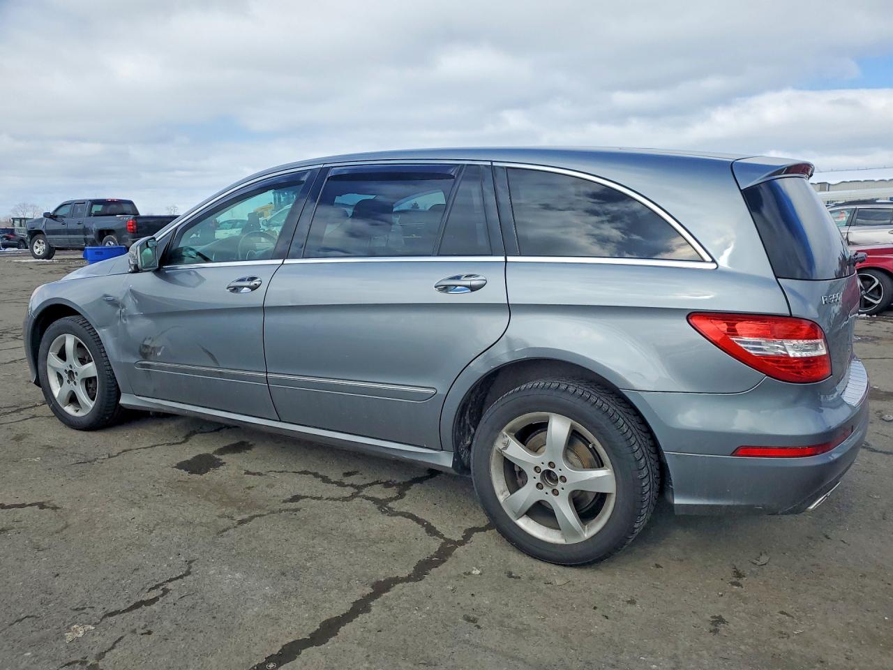 2012 Mercedes-benz R 350 4matic Silver vin: 4JGCB5HE7CA145258