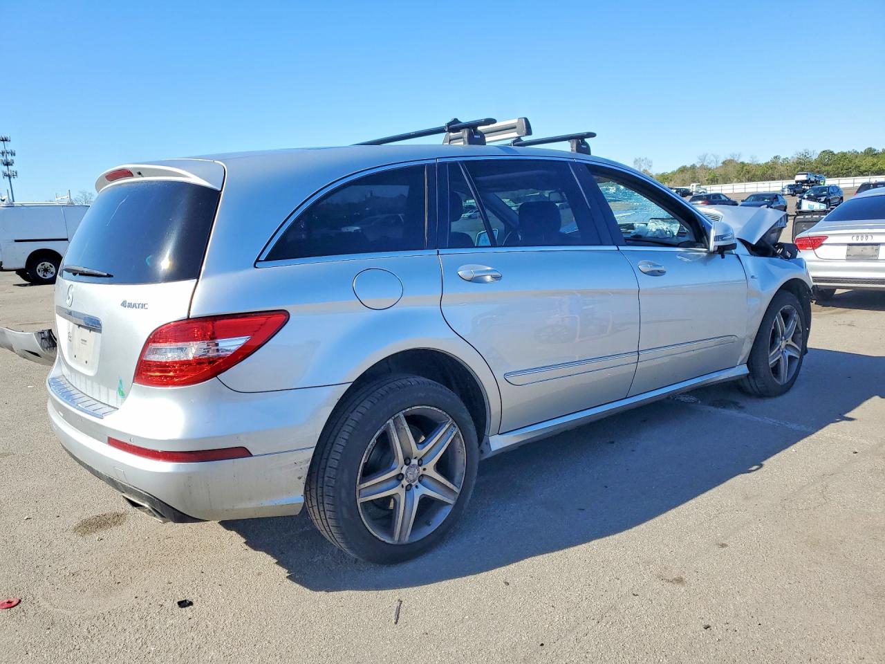 2012 Mercedes-benz R 350 4matic Серебряный vin: 4JGCB5HE9CA137839