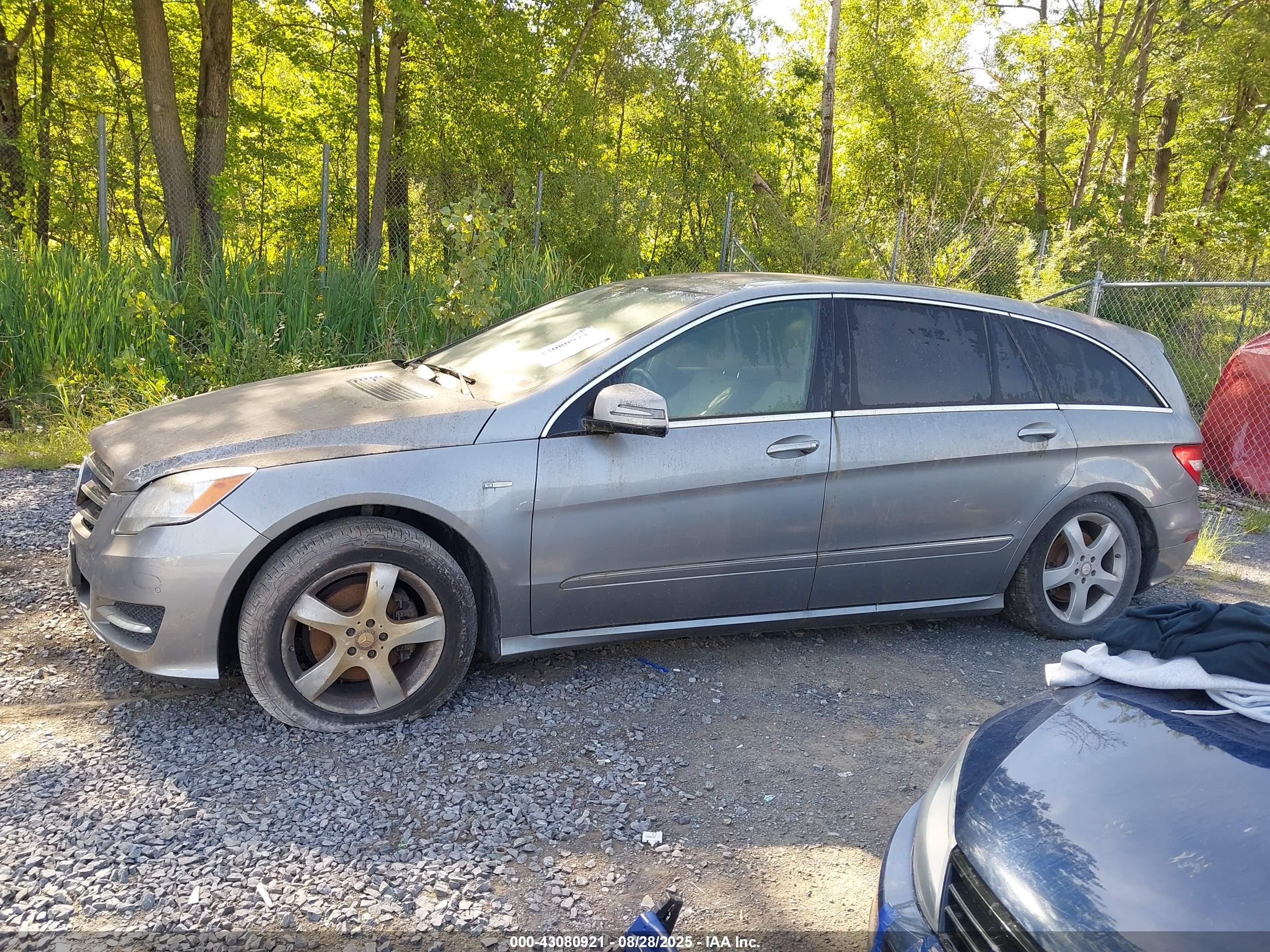 2012 Mercedes-benz R 350 4matic Gray vin: 4JGCB5HEXCA144430