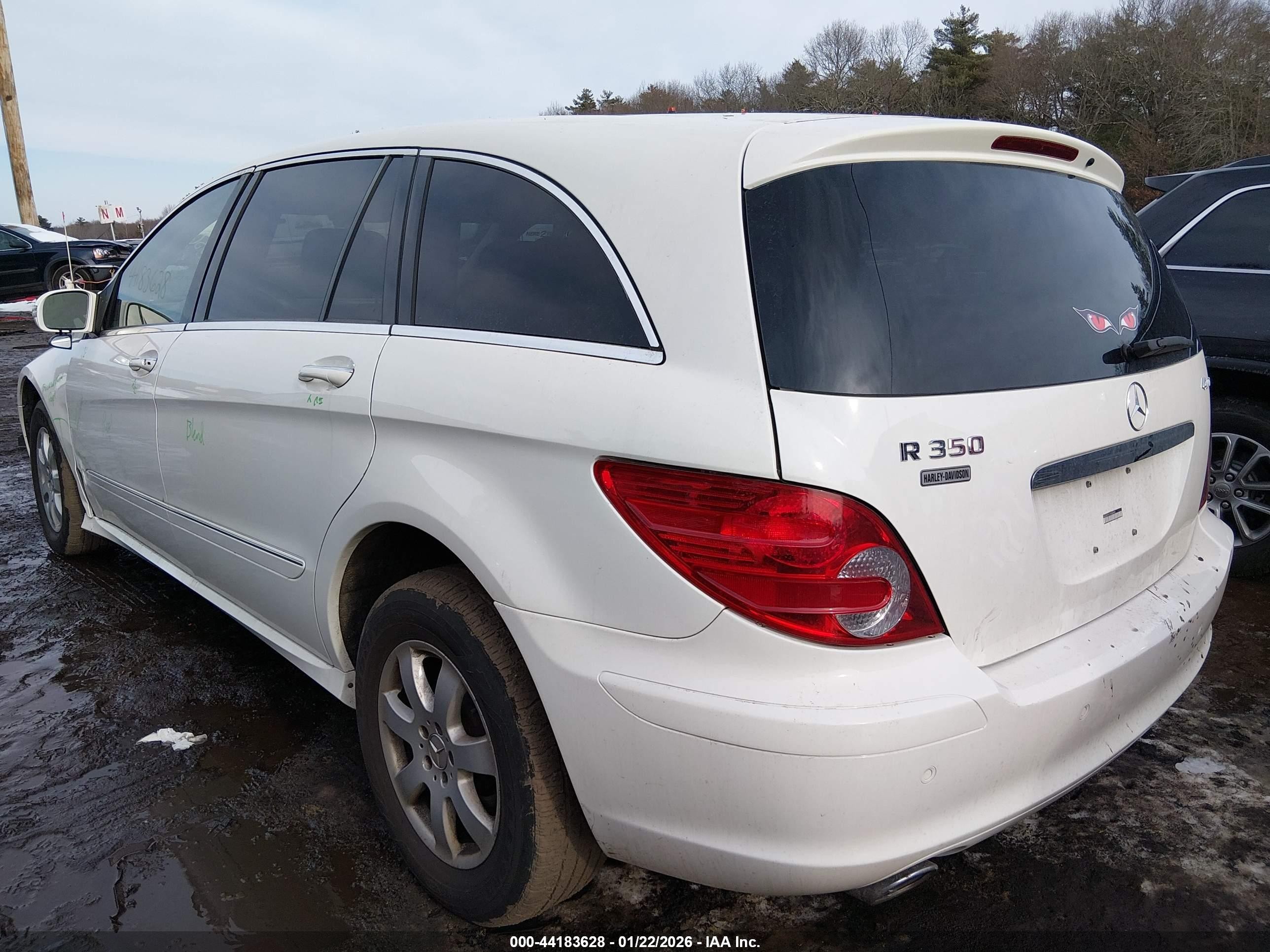 2007 Mercedes-benz R 350 4matic White vin: 4JGCB65E07A040464
