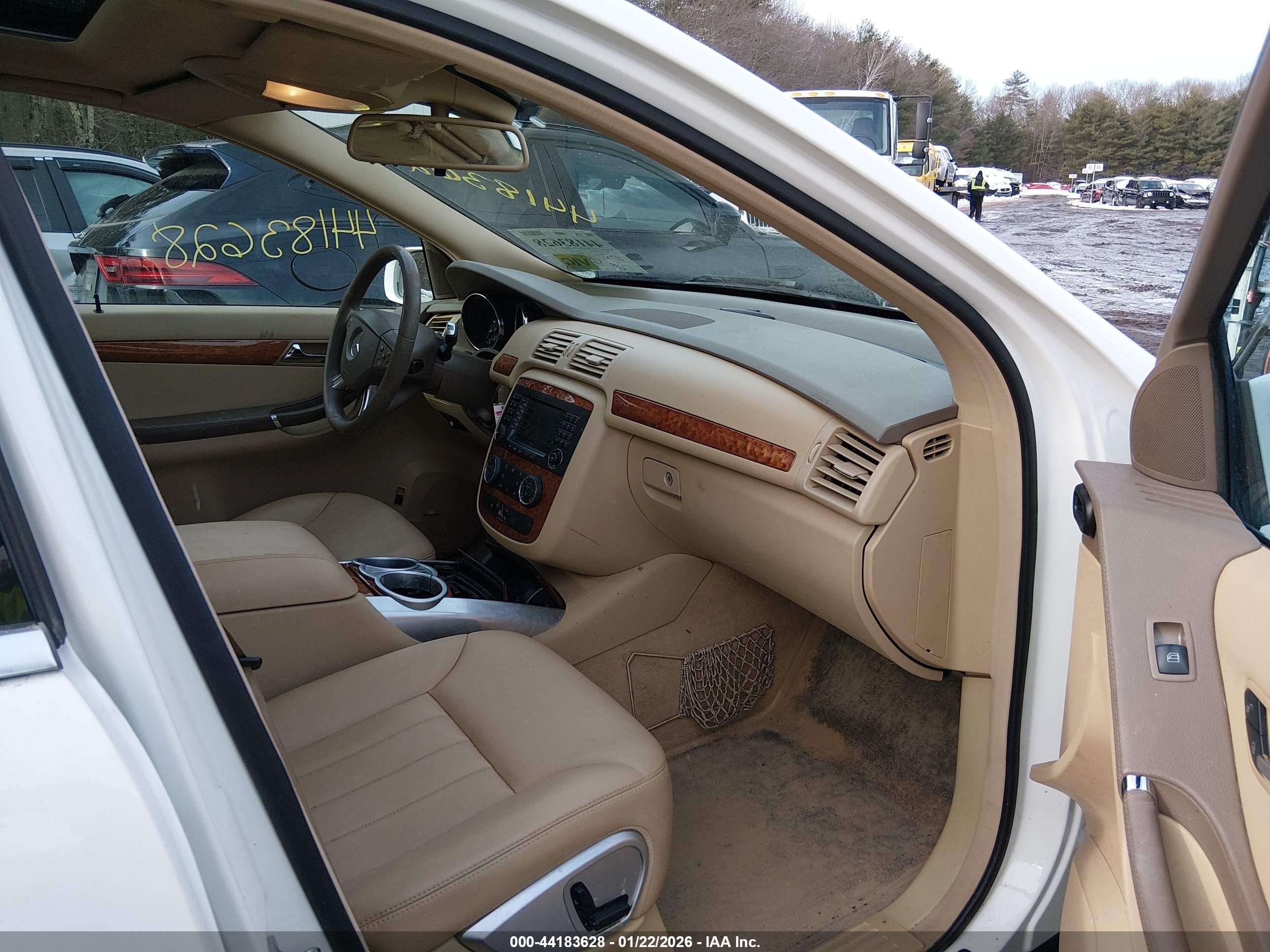 2007 Mercedes-benz R 350 4matic White vin: 4JGCB65E07A040464