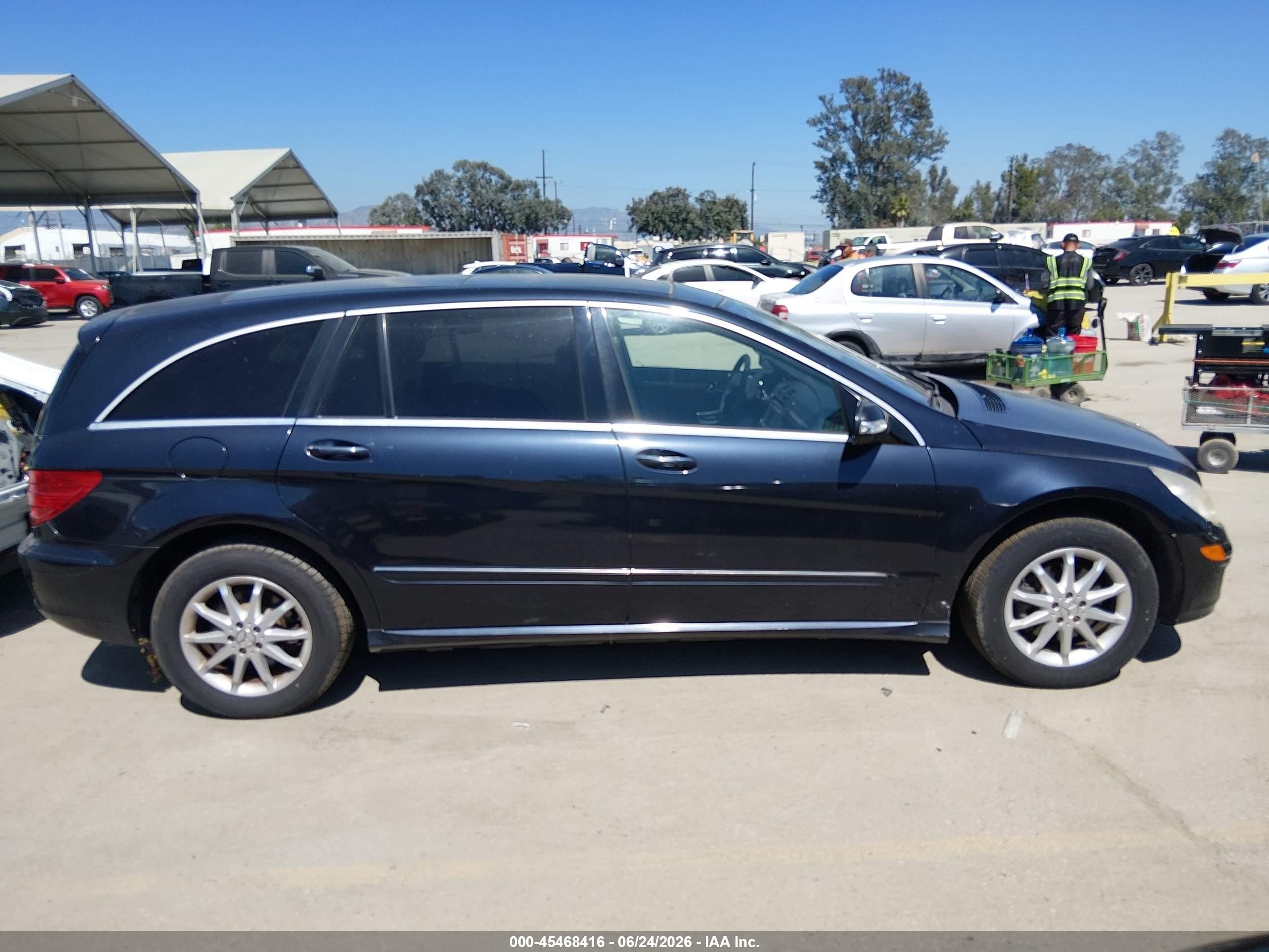 2007 Mercedes-benz R 350 Dark Blue vin: 4JGCB65E07A059032