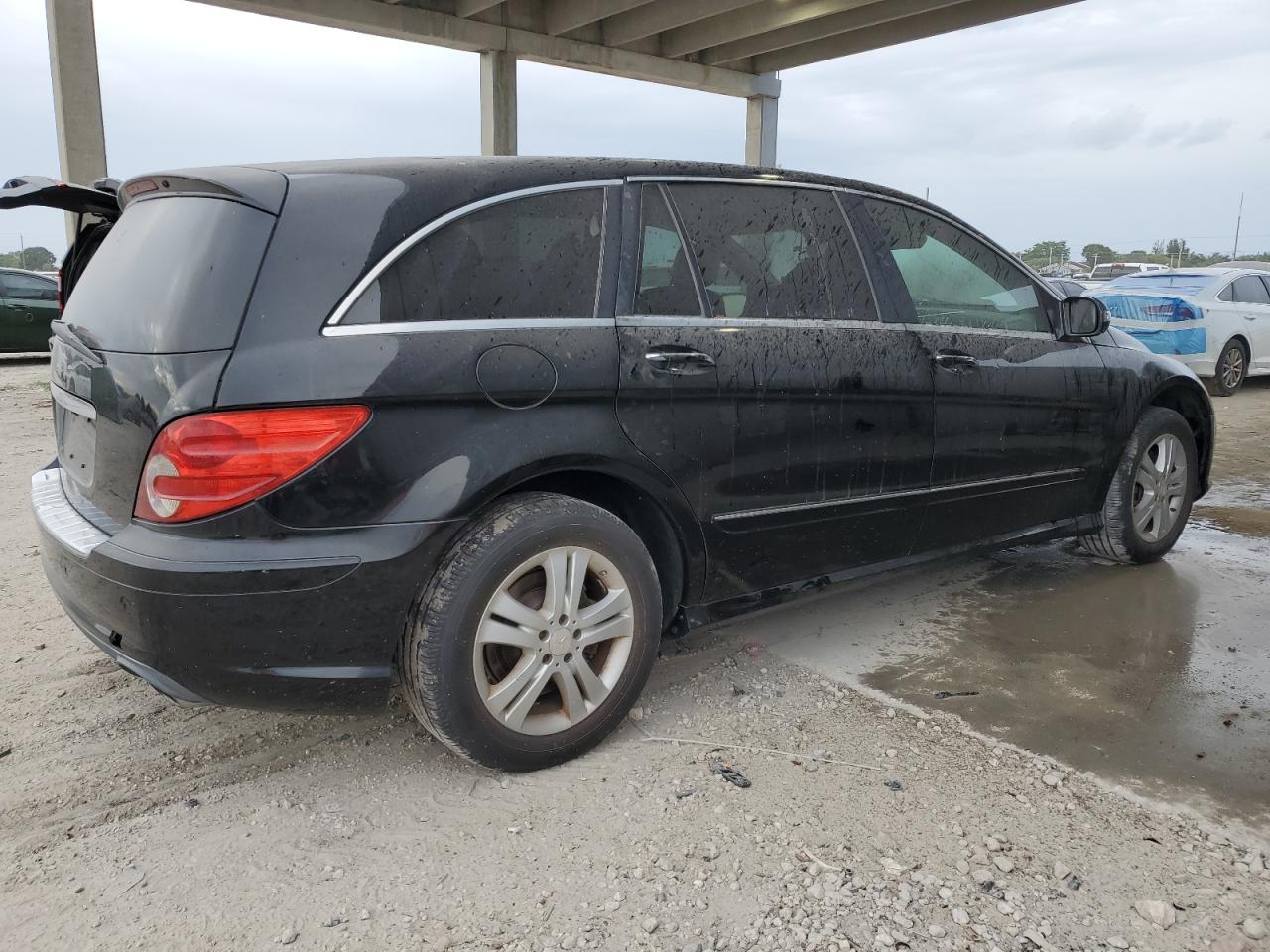 2008 Mercedes-benz R 350 Black vin: 4JGCB65E08A069173