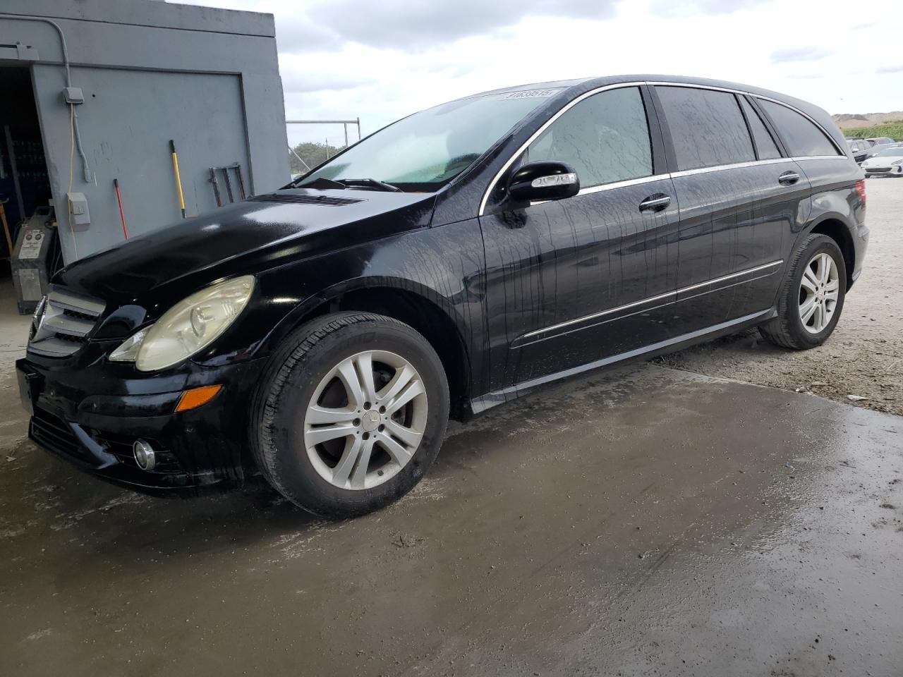 2008 Mercedes-benz R 350 Black vin: 4JGCB65E08A069173