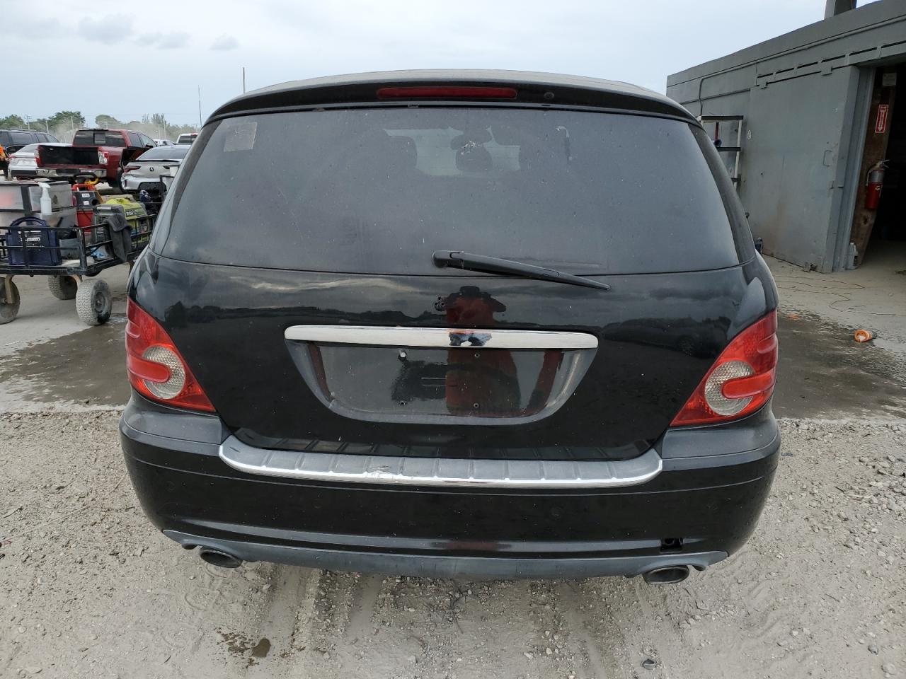 2008 Mercedes-benz R 350 Black vin: 4JGCB65E08A069173