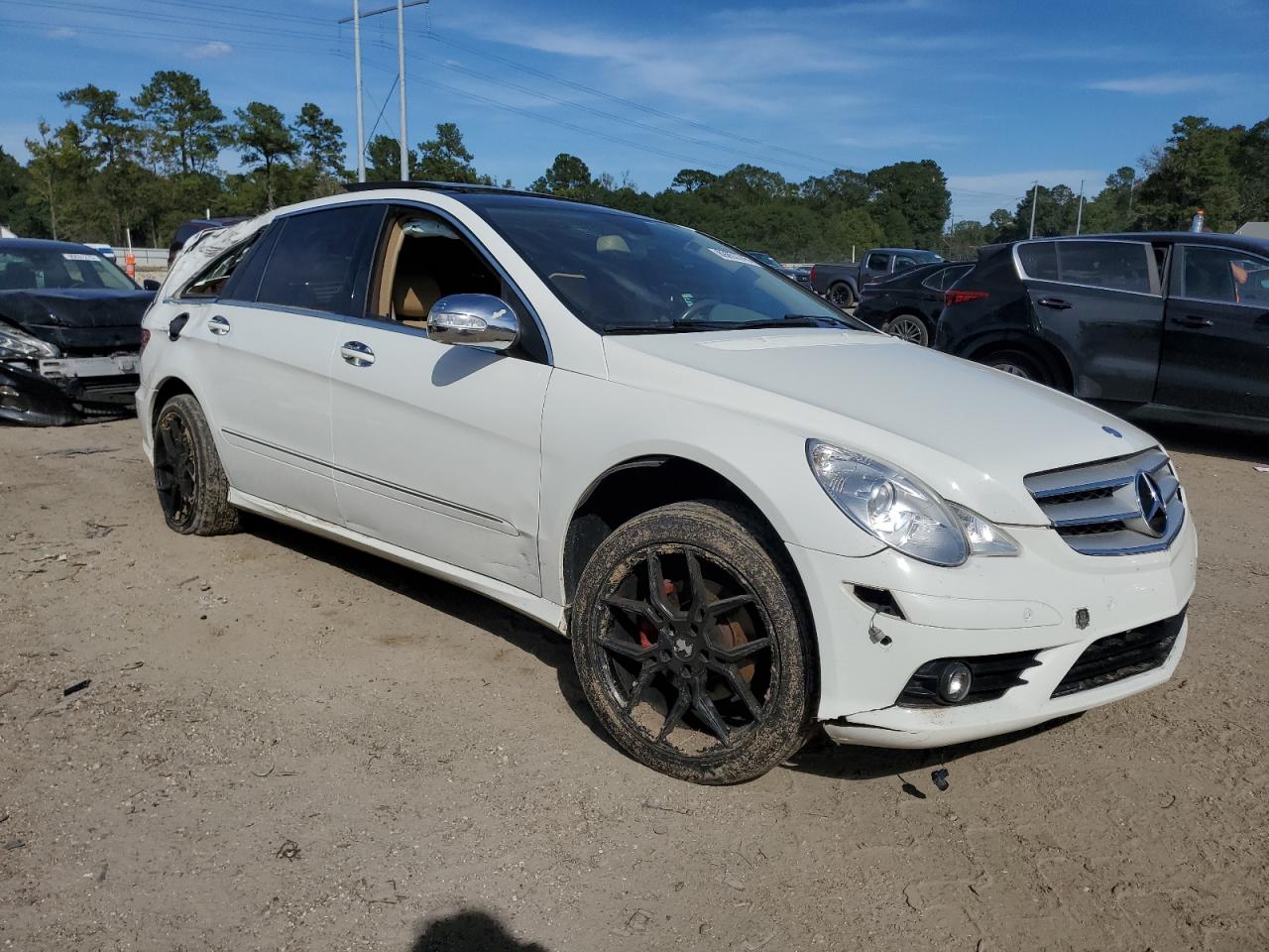 2008 Mercedes-benz R 350 White vin: 4JGCB65E08A072963
